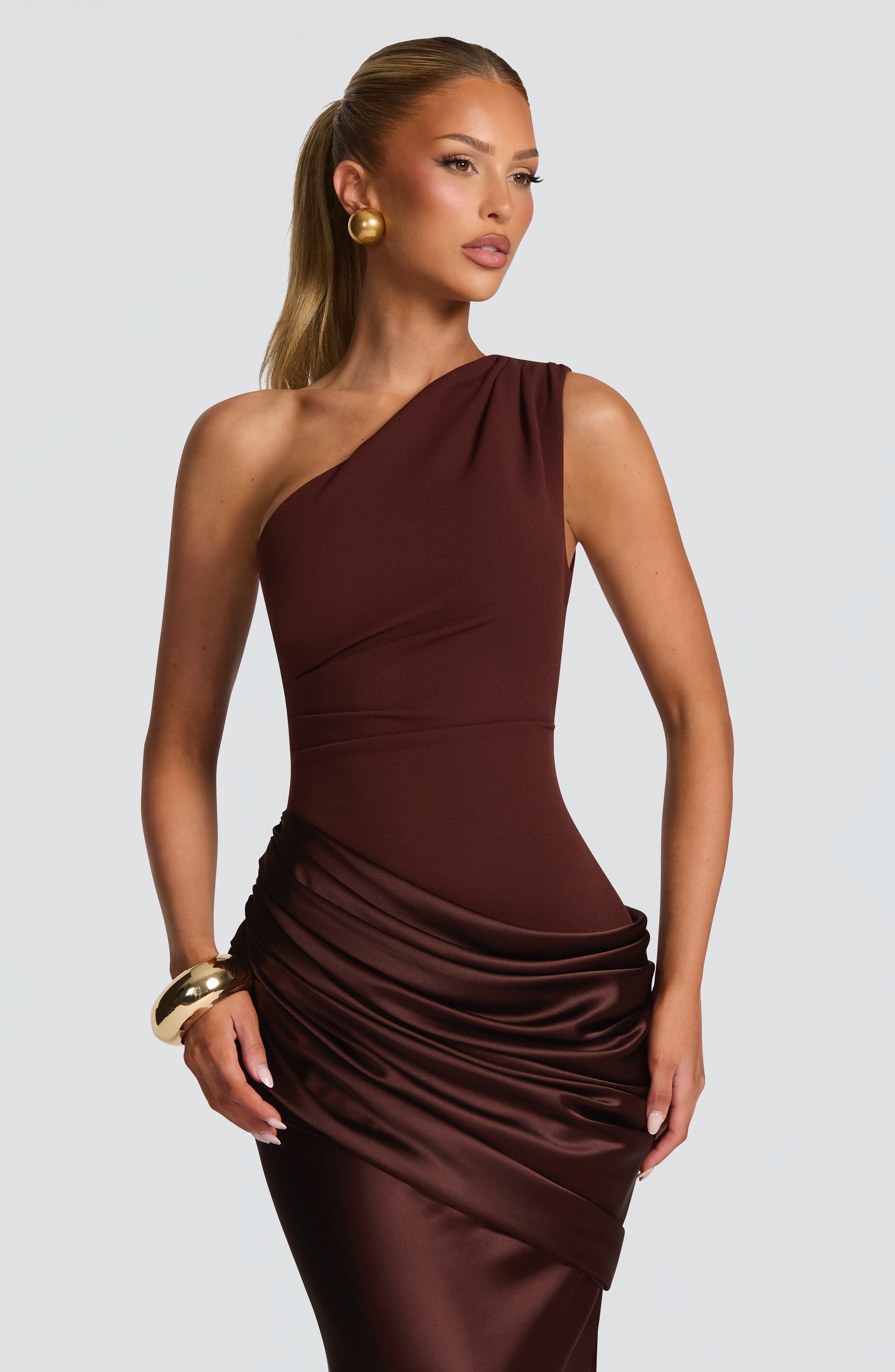 One-shoulder pleated long Maxi Dress（Buy 2 Free Shipping)