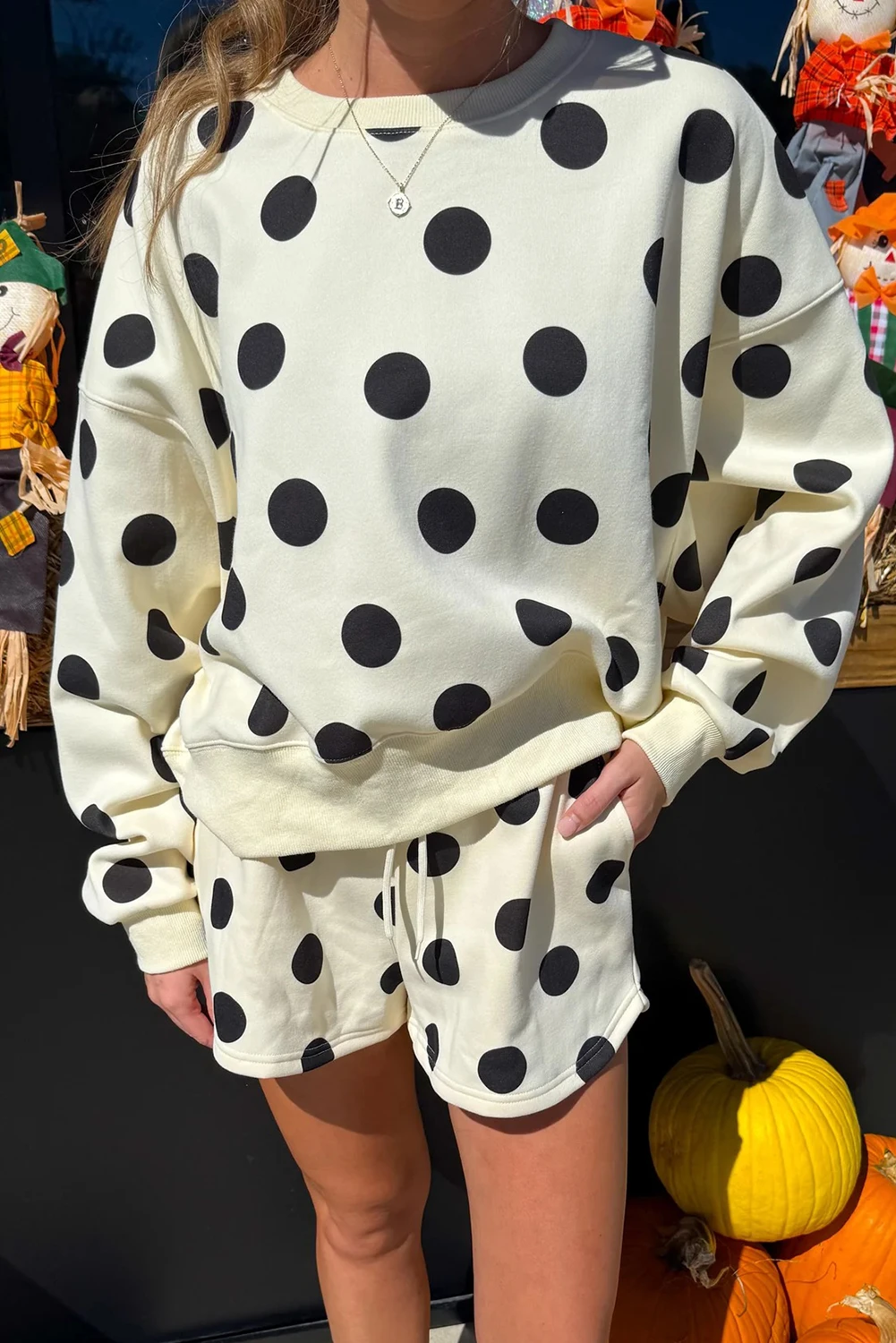 Polka Dot Print Drop Shoulder Pullover Drawstring Shorts Set（Buy 2 Free Shipping)