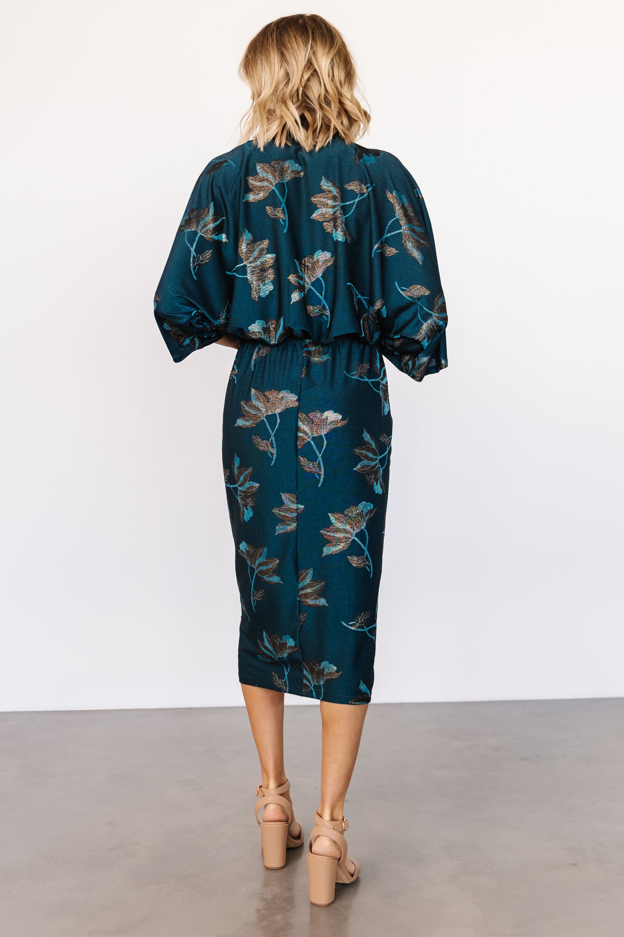 Shaneen Ruched Midi Dress | Jade Floral Shimmer-Glamsiq