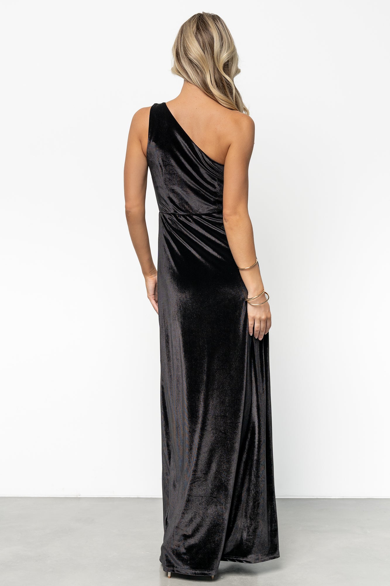 Tatiana Velvet One Shoulder Maxi Dress | Black-Glamsiq