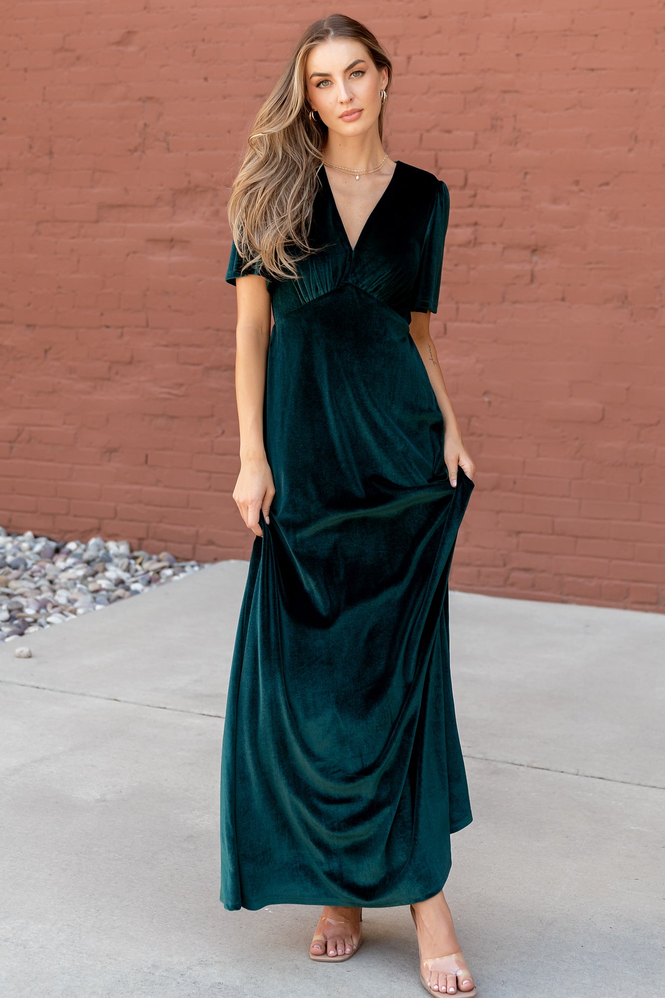 Vivian Velvet Maxi Dress | Emerald-Glamsiq