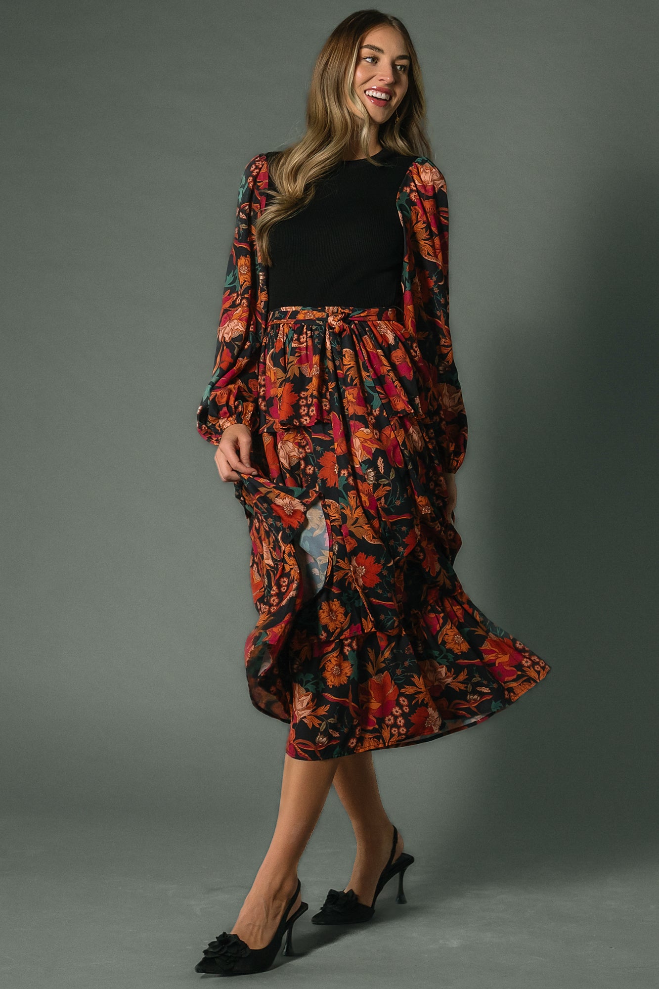 Sylvie Tiered Midi Dress | Black Multi-Glamsiq