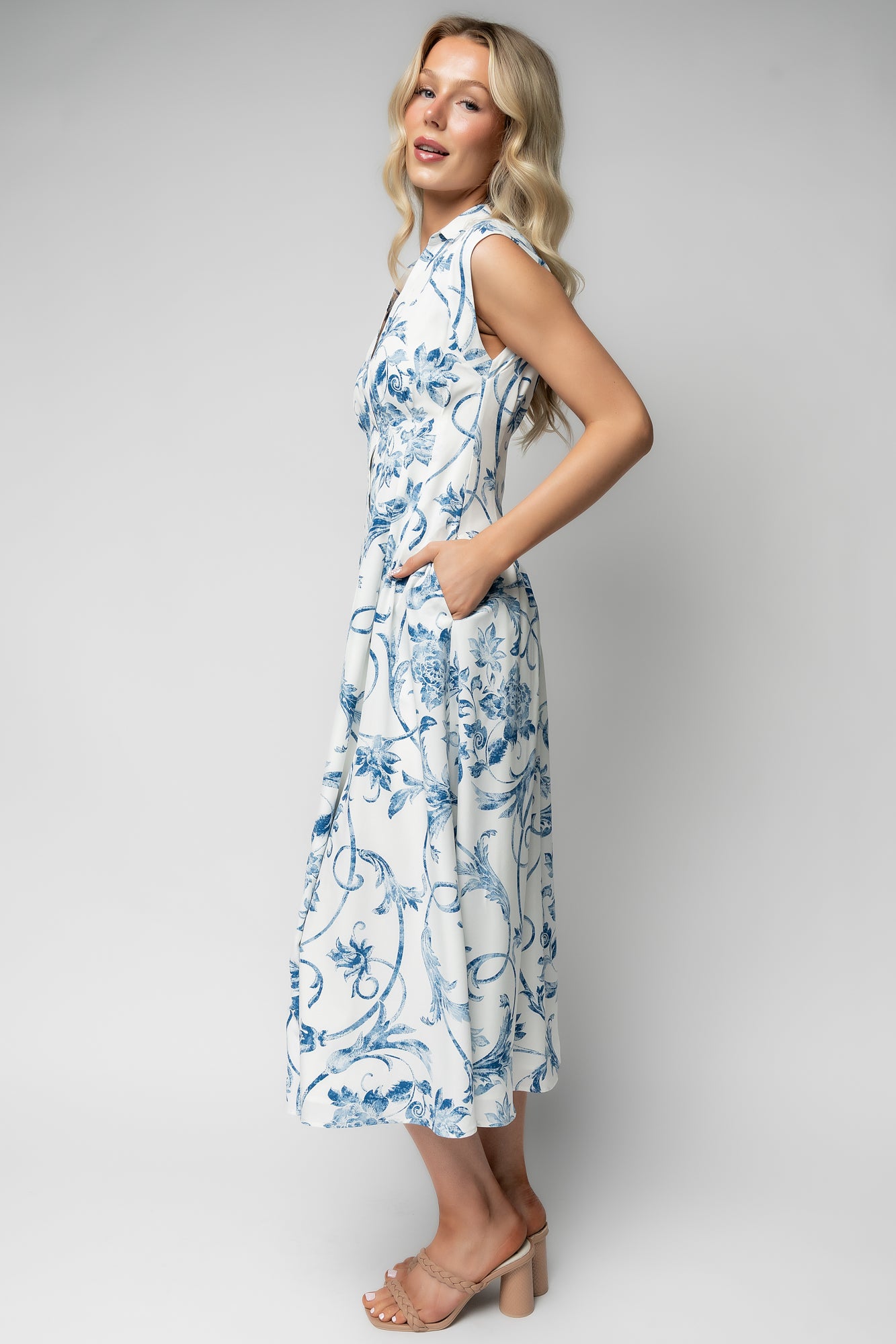 Tobias Midi Dress | Off White + Blue Floral-Glamsiq