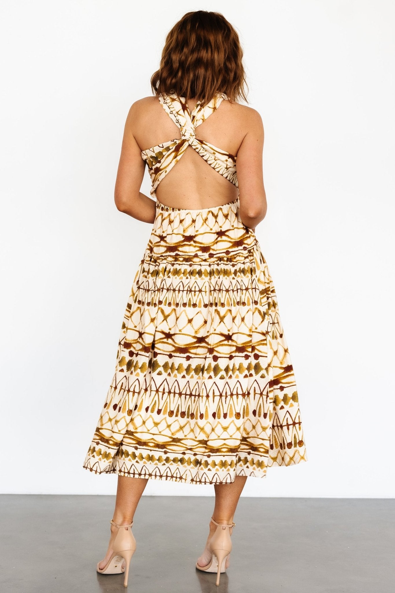 Seraphina Open Back Midi Dress | Tan Multi-Glamsiq
