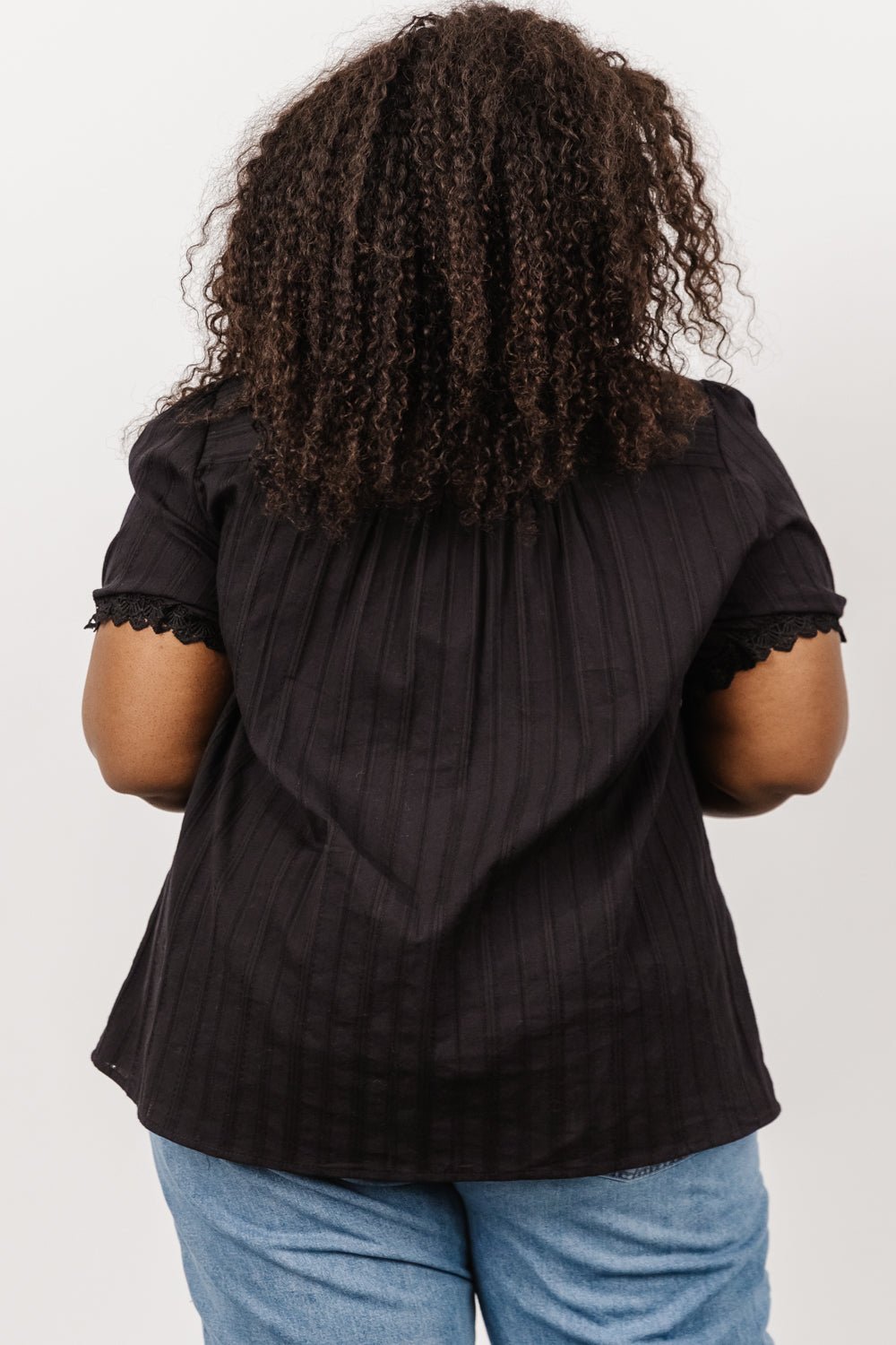 Sloane Button Top | Black-Glamsiq