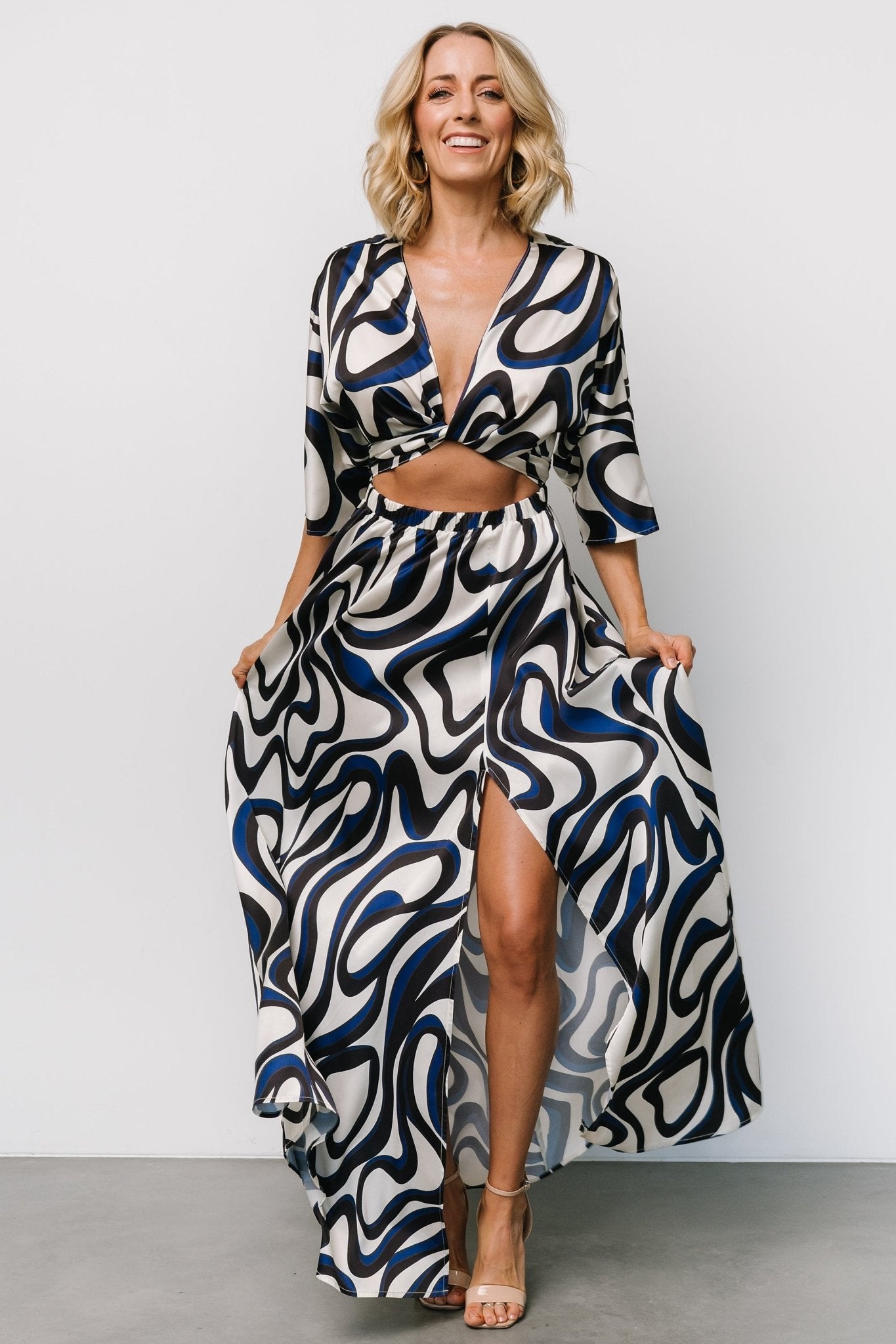 Stella Maxi Dress | Ivory Multi Print-Glamsiq