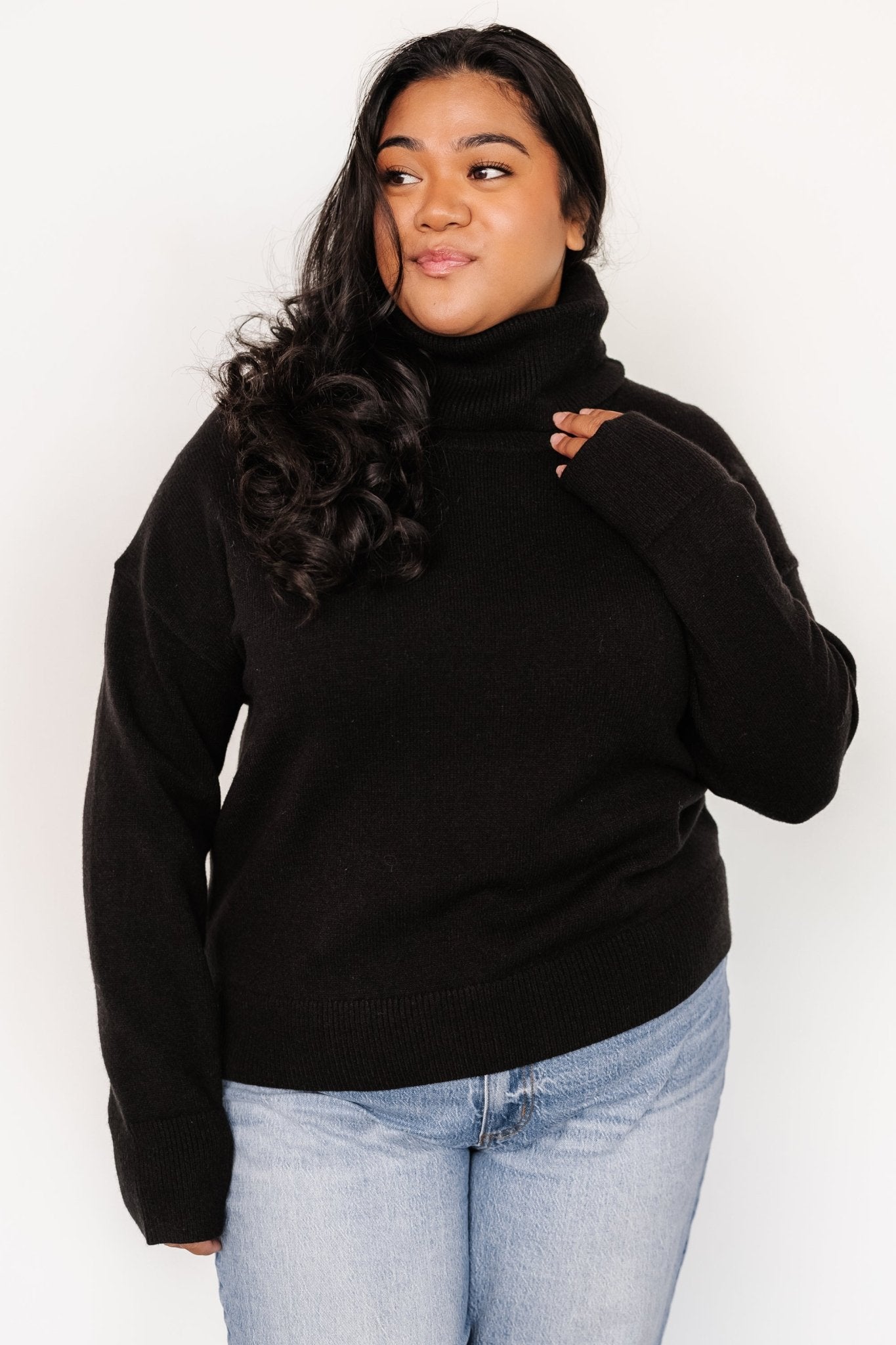 Tera Turtleneck Sweater | Black-Glamsiq