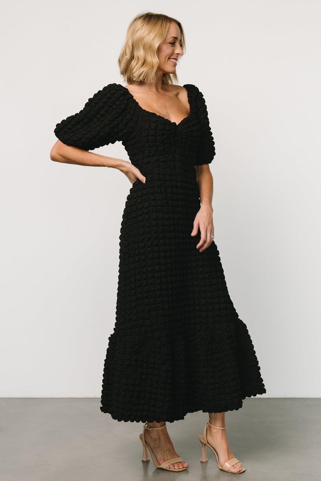 Therese Textured Dress | Black-Glamsiq