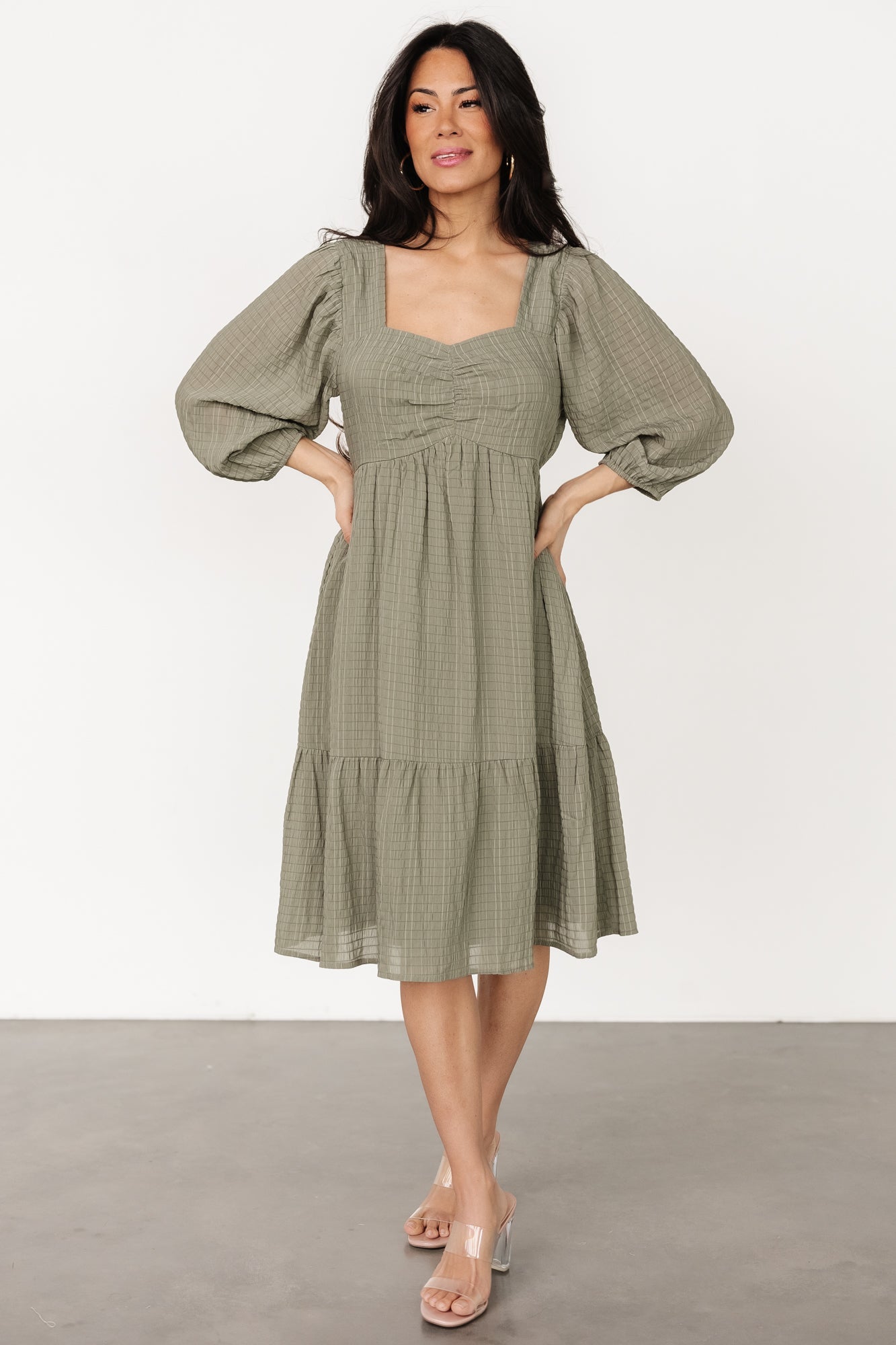 Vaeda Midi Dress | Olive-Glamsiq