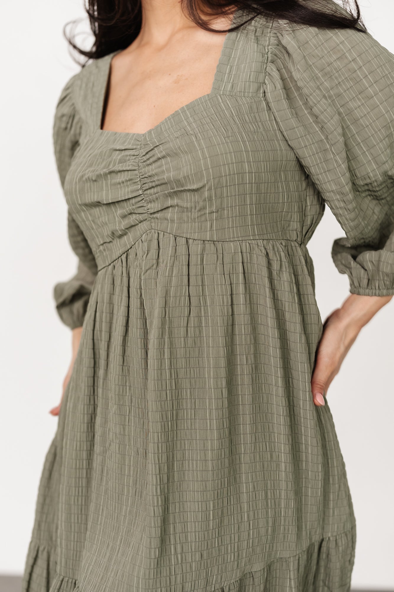 Vaeda Midi Dress | Olive-Glamsiq