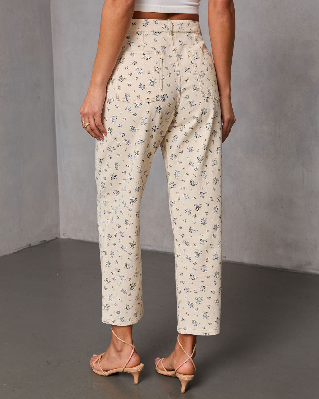 Prairie Bloom Floral Barrel Leg Pants-chiciza
