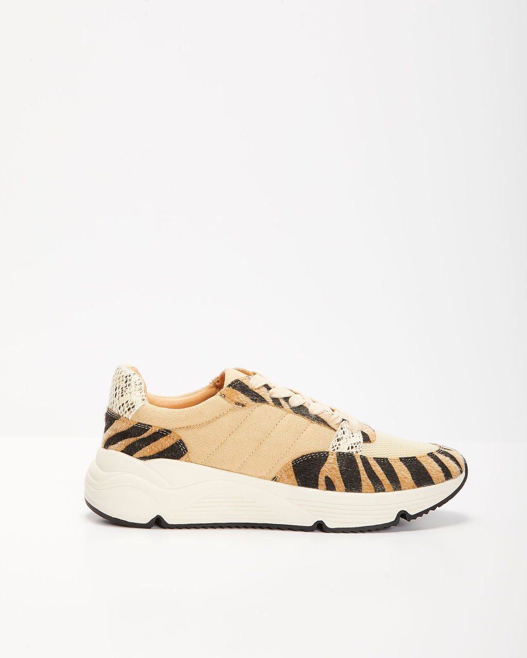 Veda Zebra Print Sneakers-chiciza