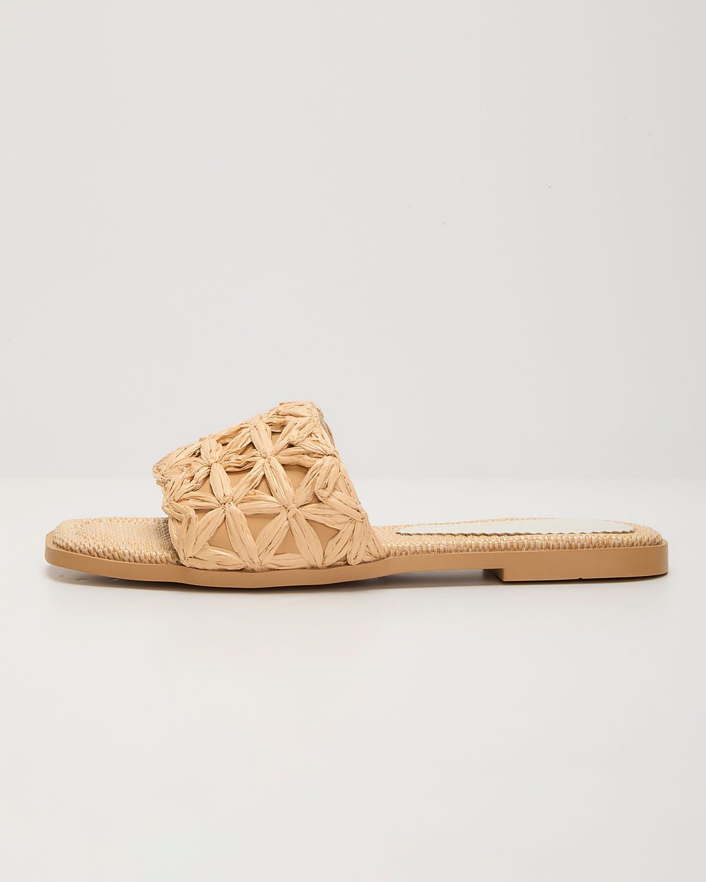 Selenah Woven Raffia Flat Sandals-chiciza