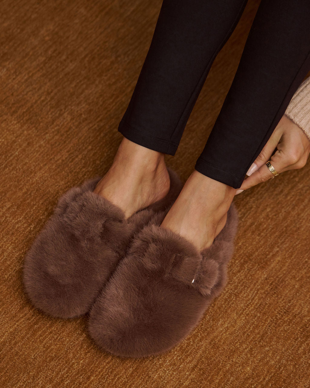 Snowfall Secrets Faux Fur Mules-chiciza
