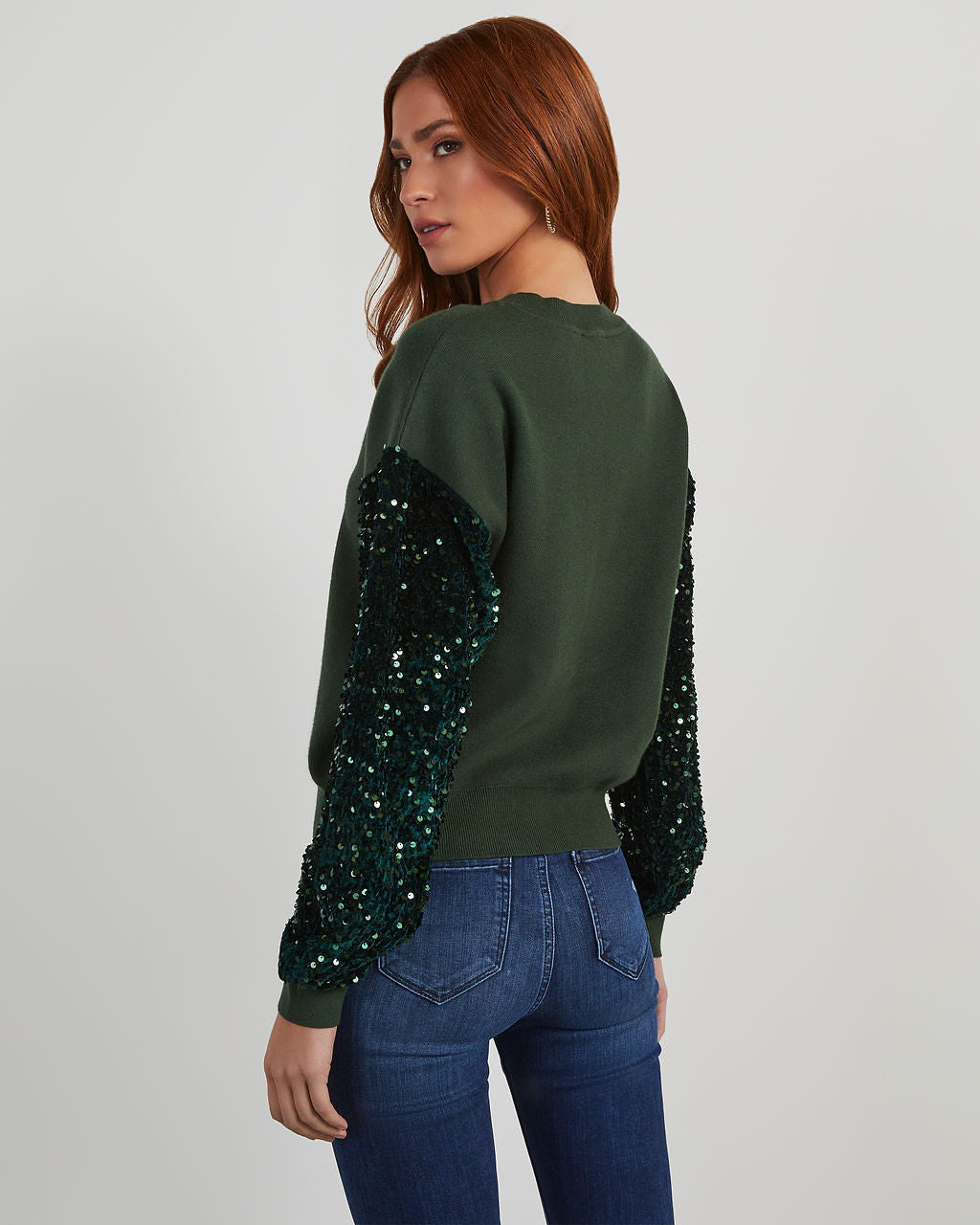 Yumi Contrast Sequin Knit Sweater-chiciza