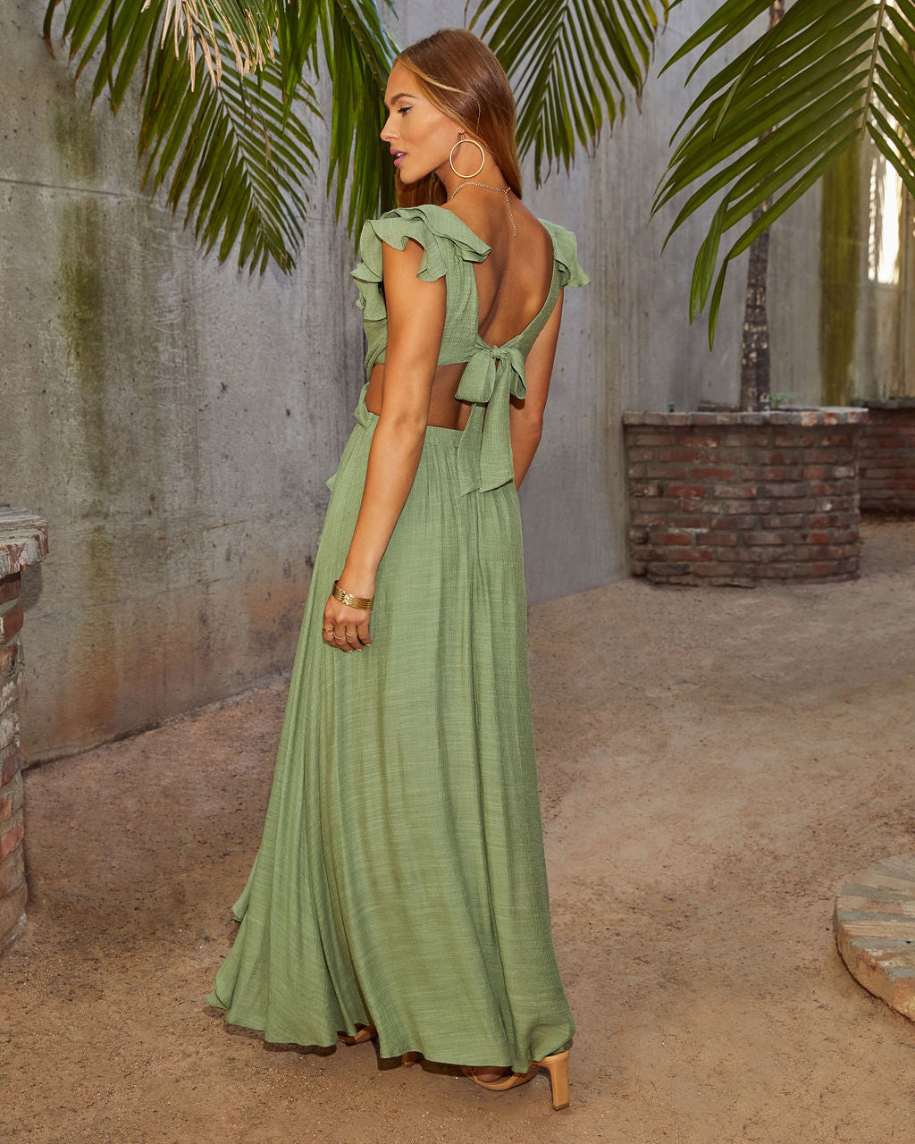 Soleil Cutout Ruffle Maxi Dress-chiciza