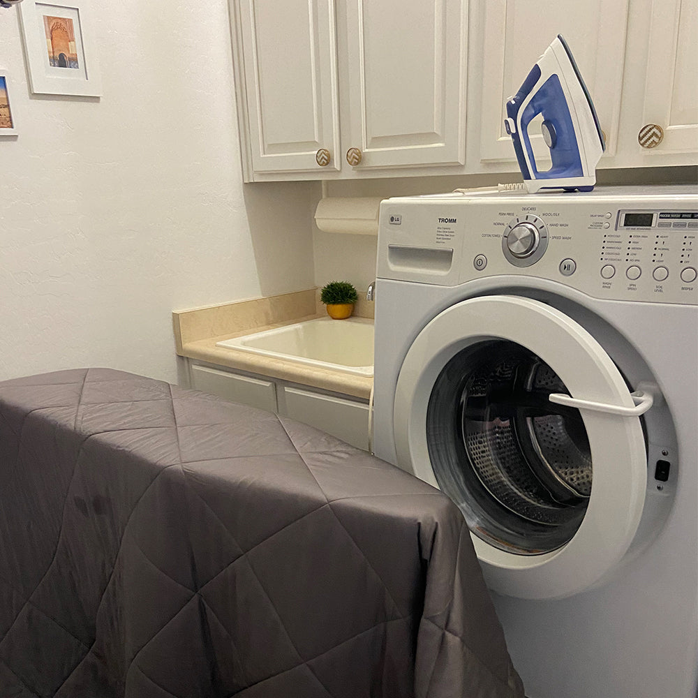 How to Wash a Cooling Blanket