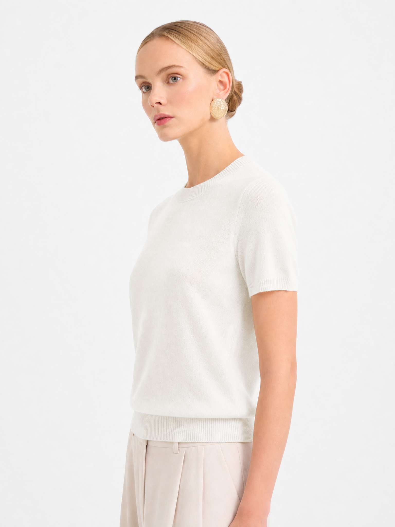 Superfine Grade-A 100% Cashmere Lightweight Breathable Knit Top