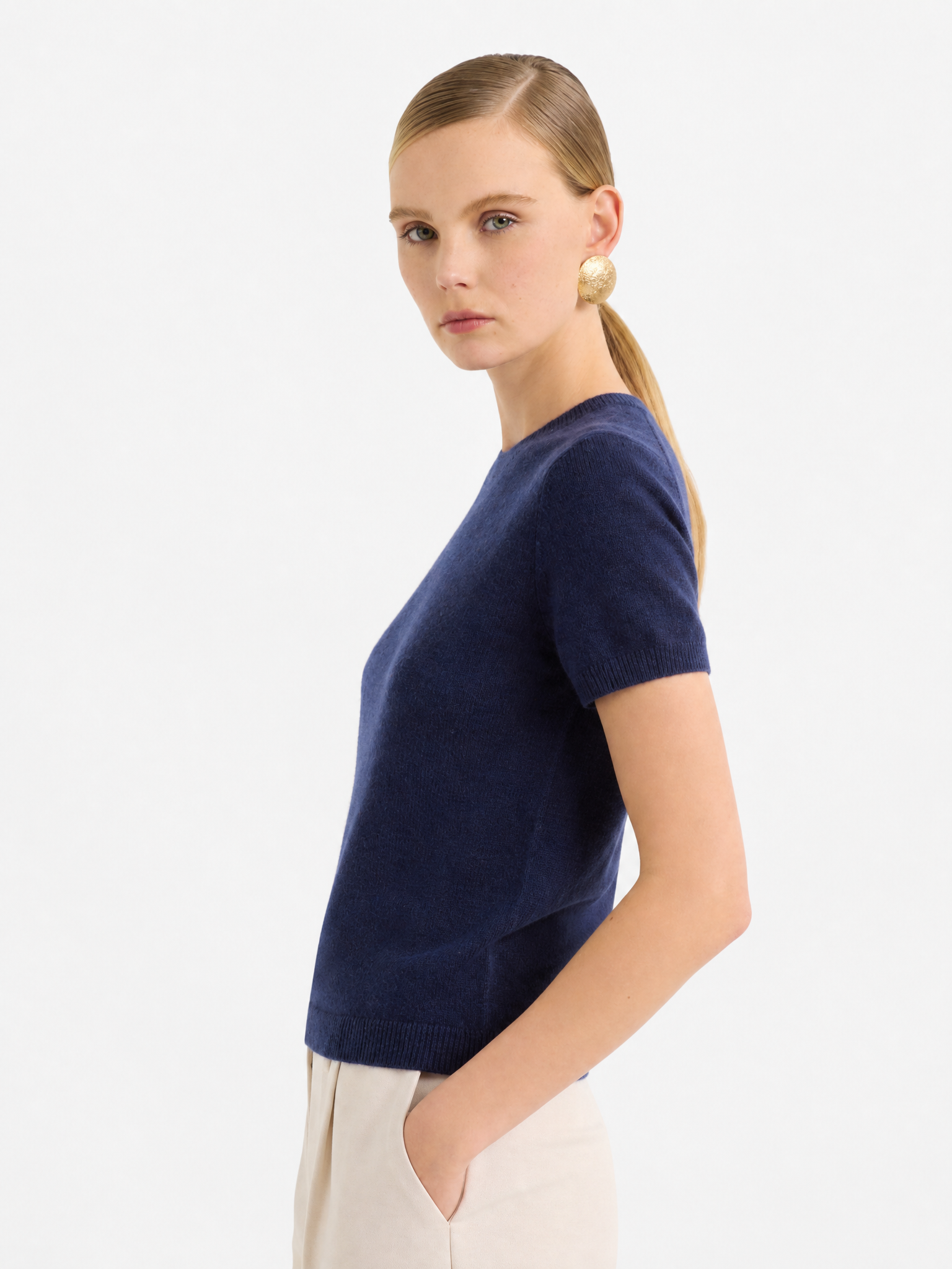 Superfine Grade-A 100% Cashmere Lightweight Breathable Knit Top