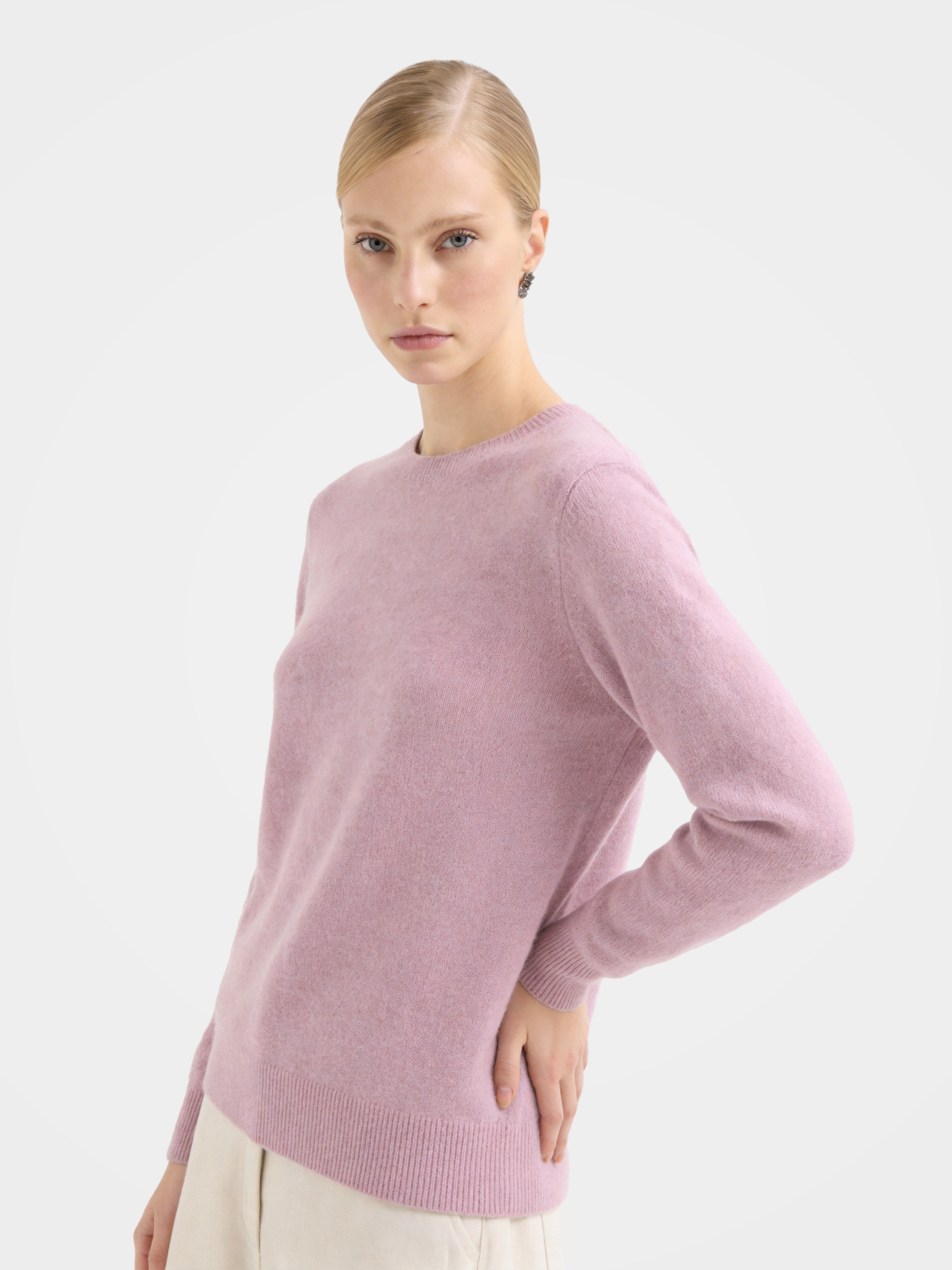 100% Mongolian Cashmere Crewneck Sweater