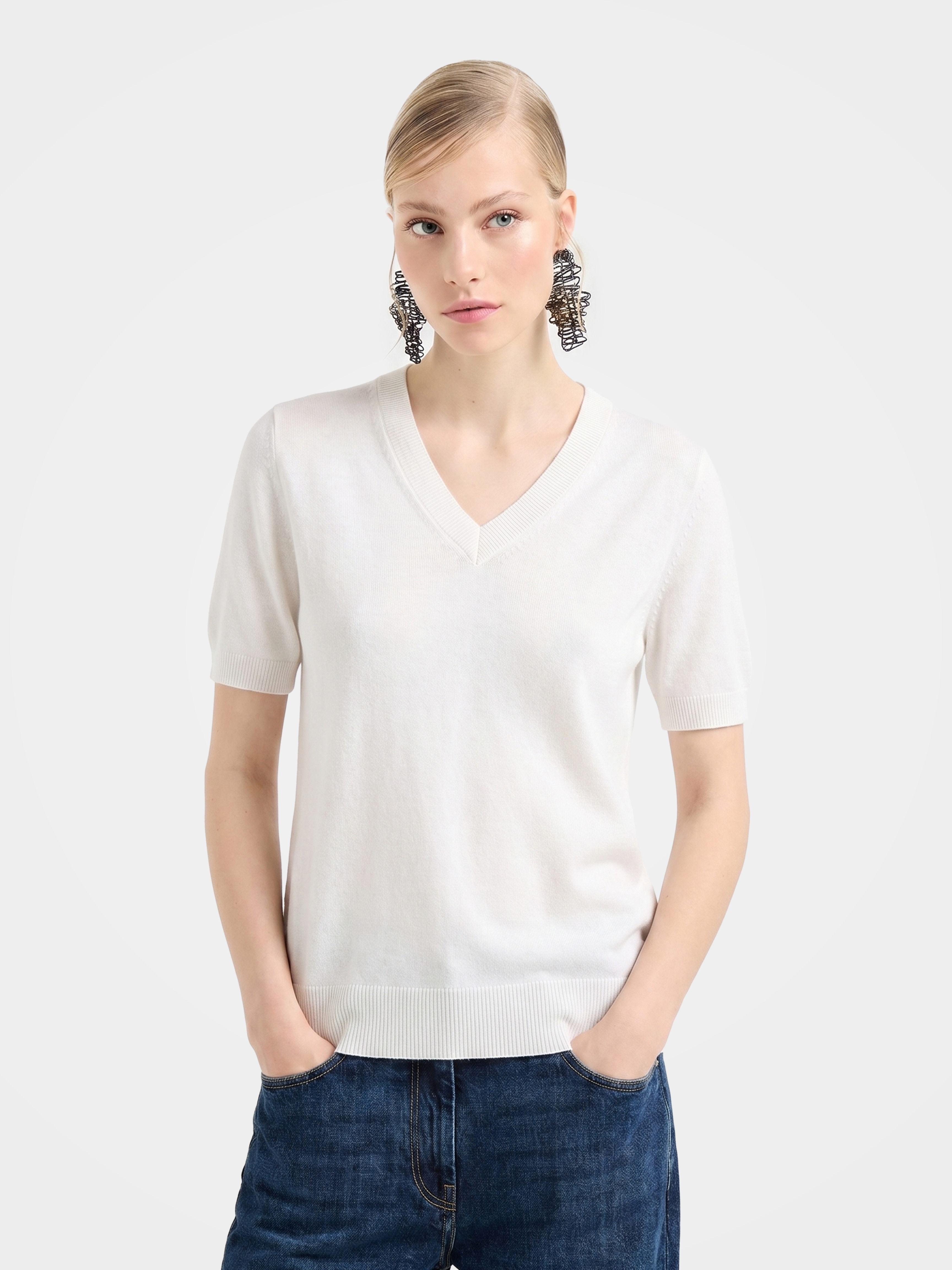 Lightweight Cashmere V Neck Short Sleeve Sweater