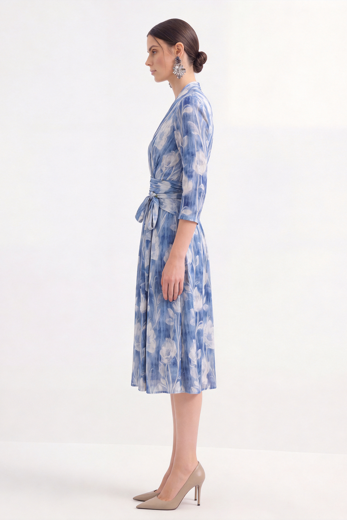 Elegant 100% Mulberry Silk Floral Midi Dress