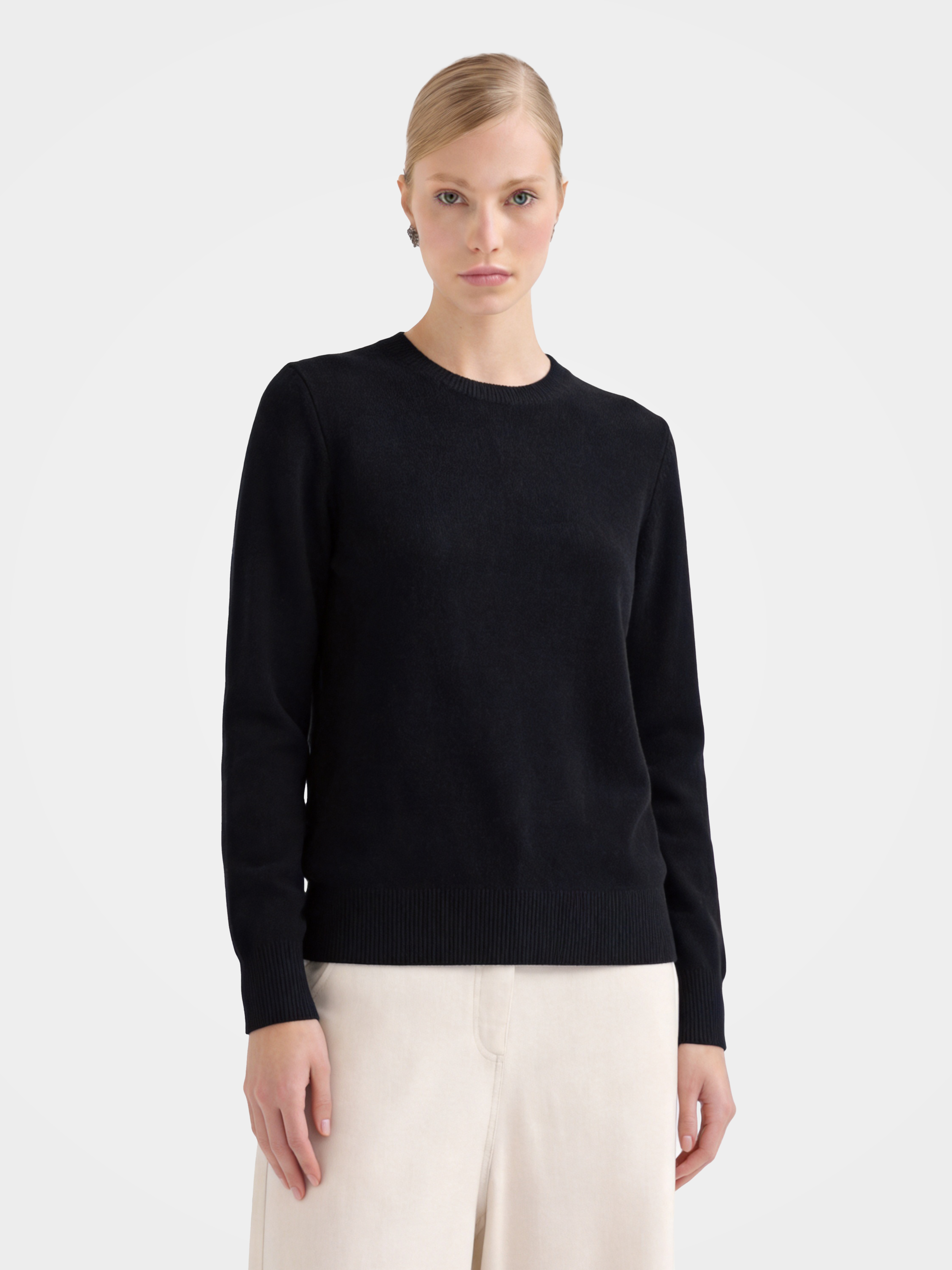 100% Mongolian Cashmere Crewneck Sweater
