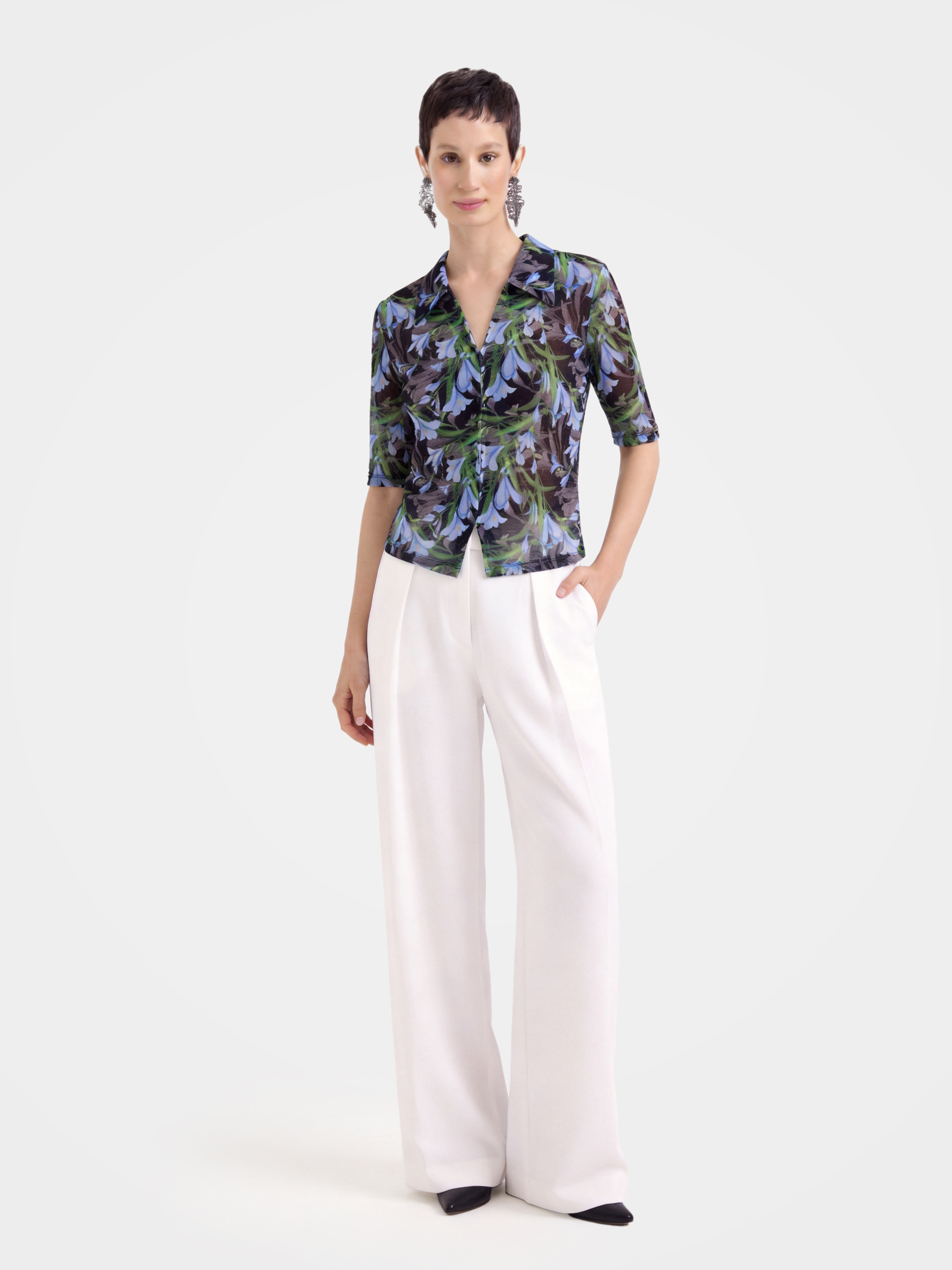 Lightweight Stretchy Printed Mesh V Neck Blouse