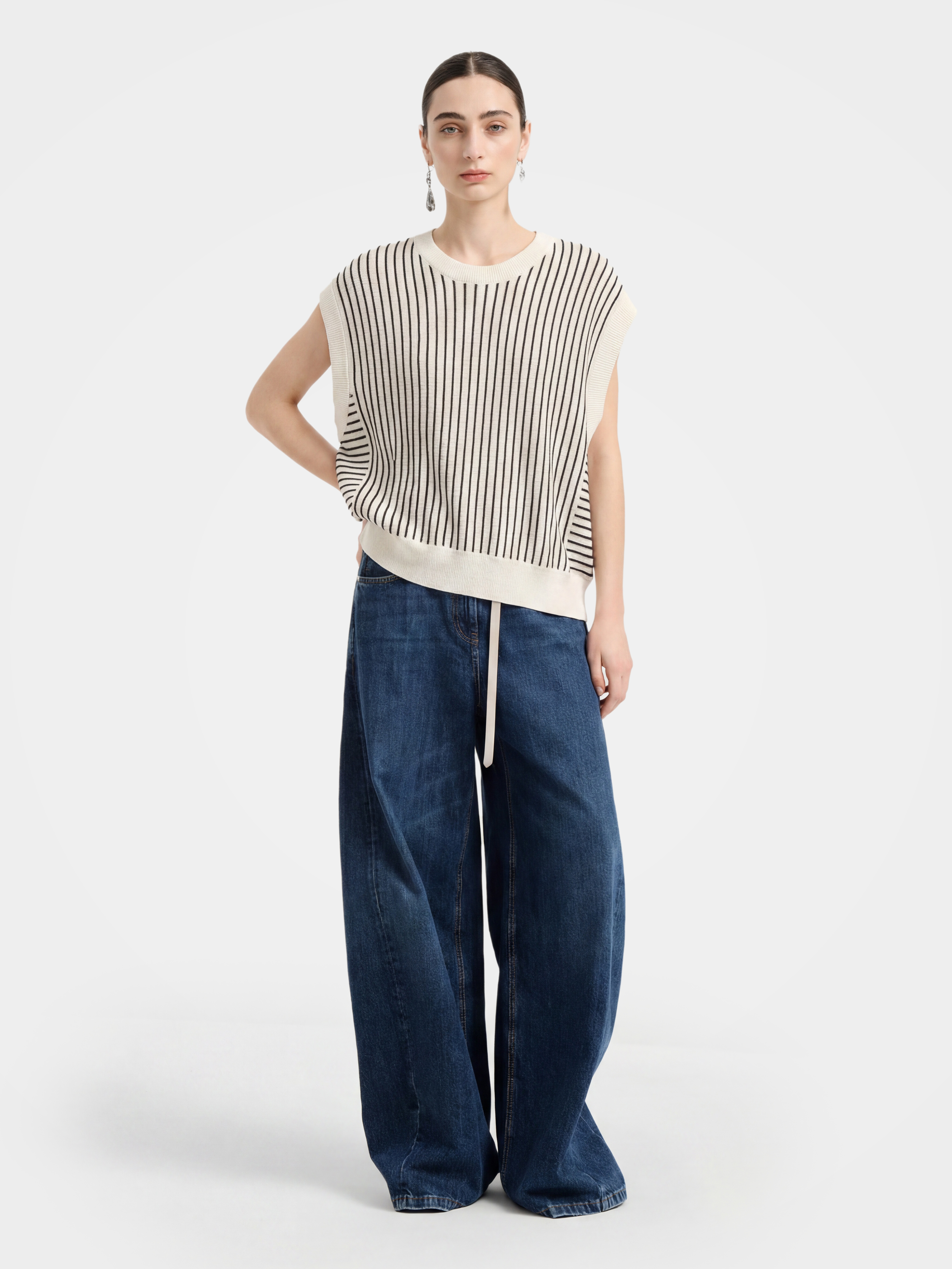 Striped Ribbed Knit Sleeveless Sweater Vest