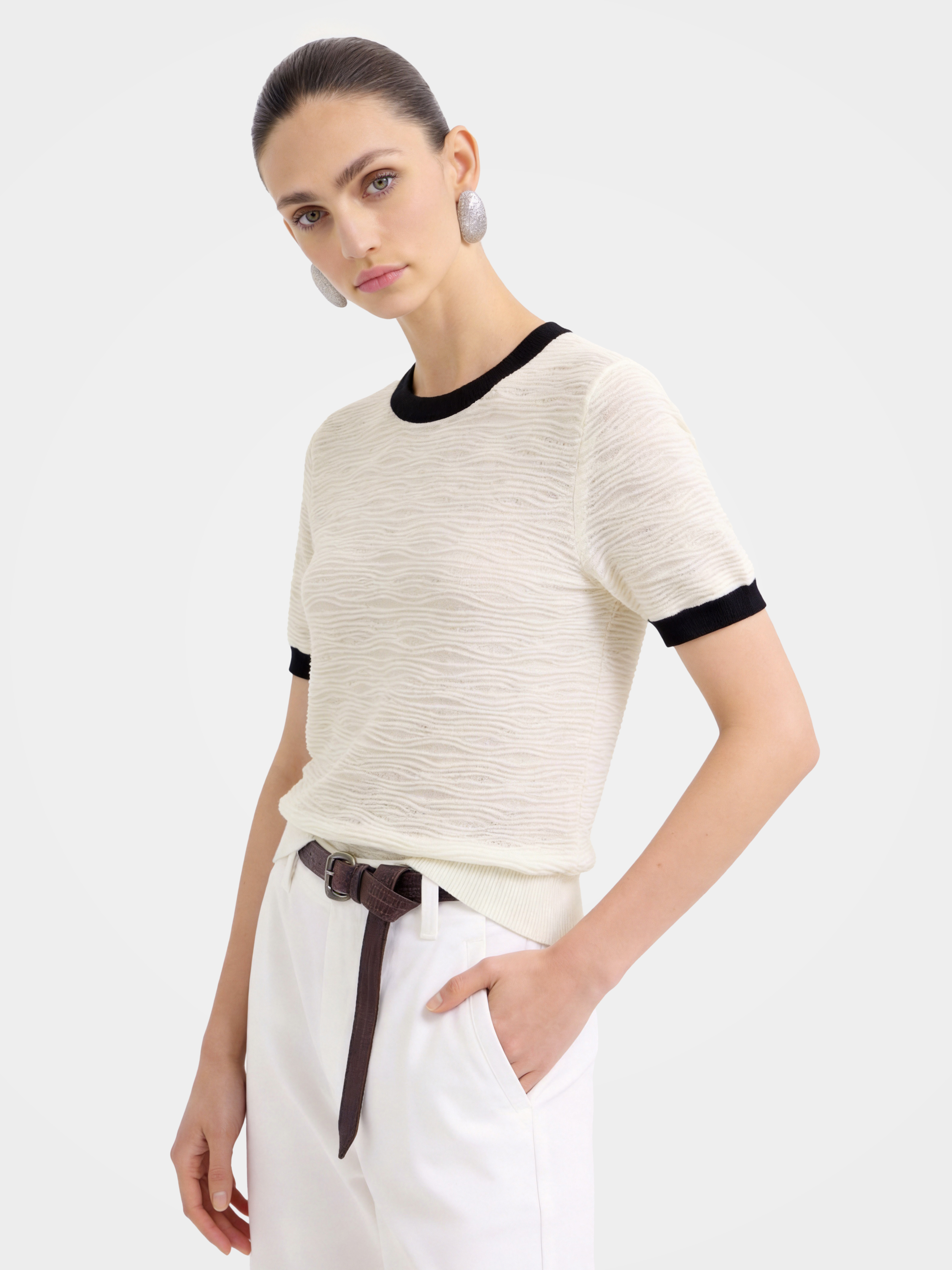 Refined Wool Silk Wave Texture Short Sleeve Top