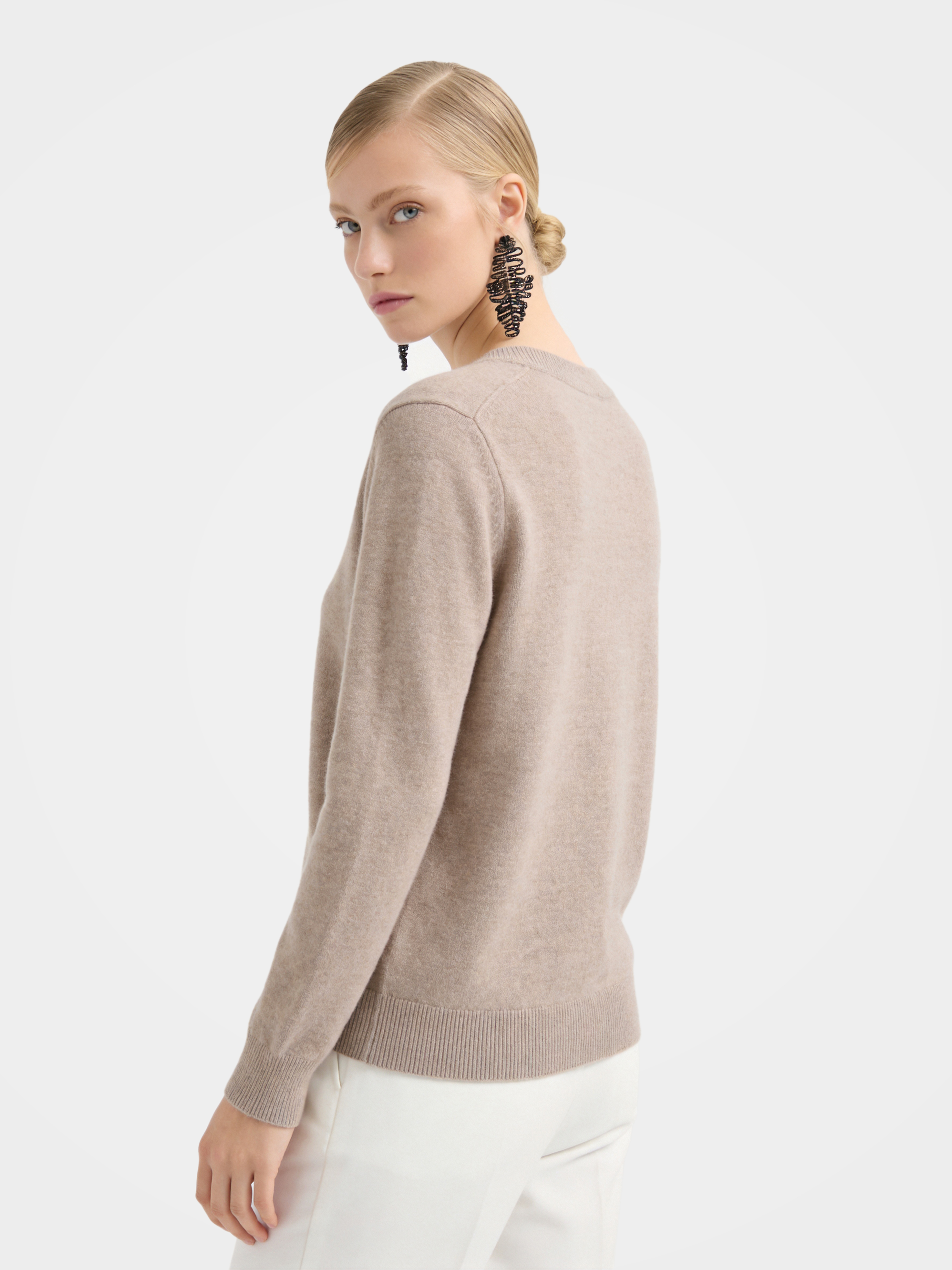 Lightweight Cashmere V-Neck Knit Top