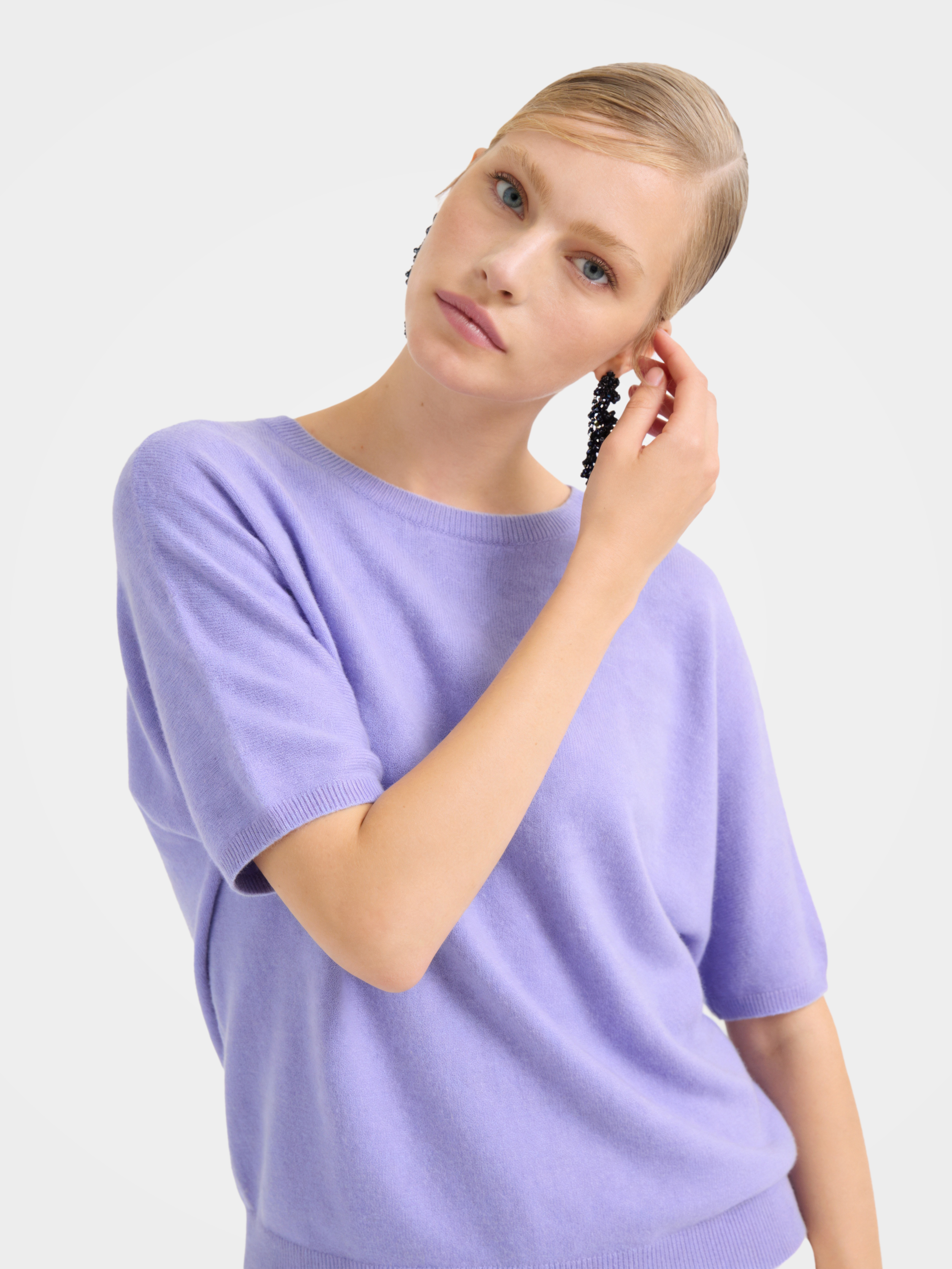 Breathable Cashmere Mid-Length Sleeve Knit Top