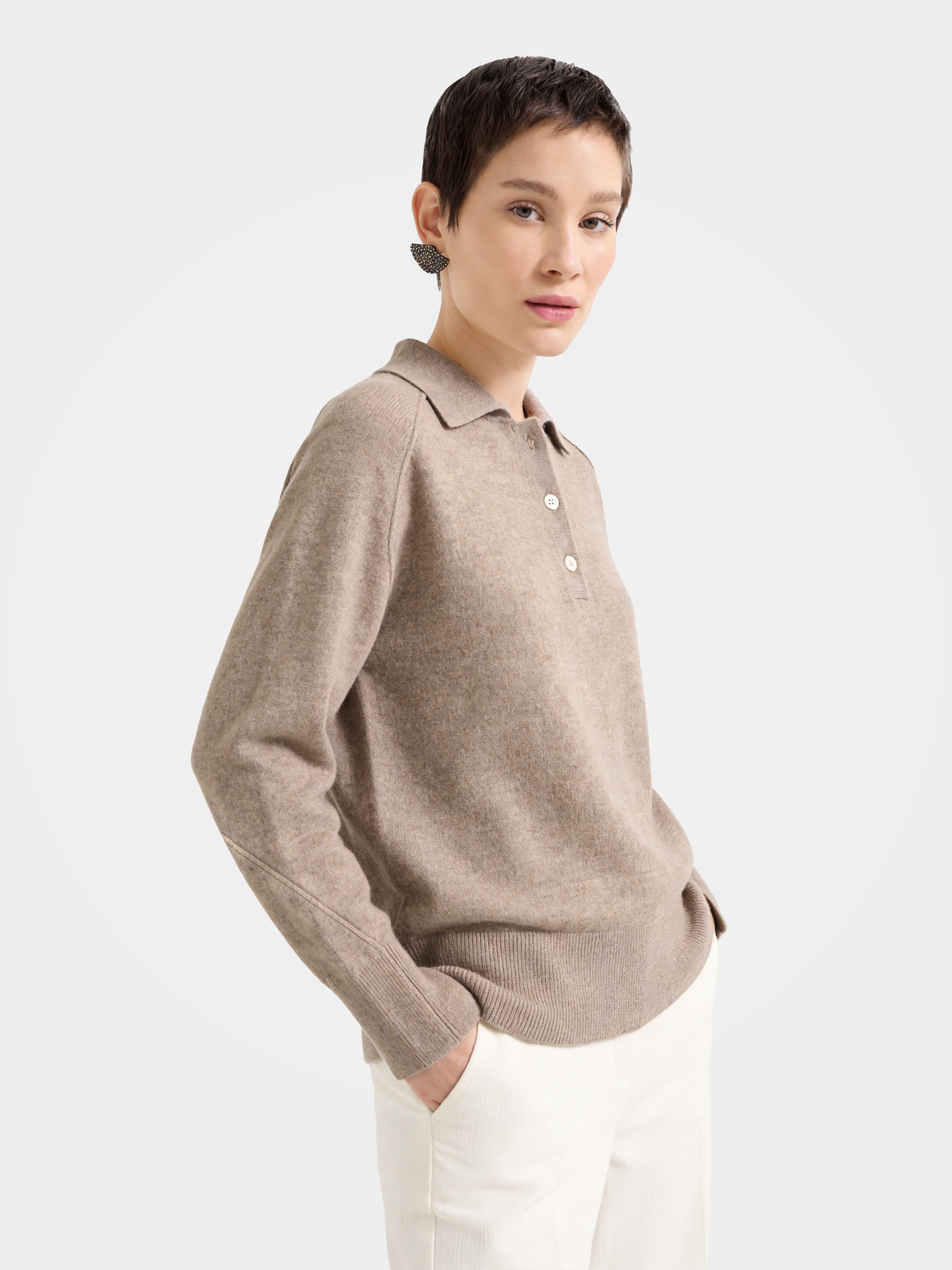 Lightweight 100% Mongolian Cashmere Collared Knit Top