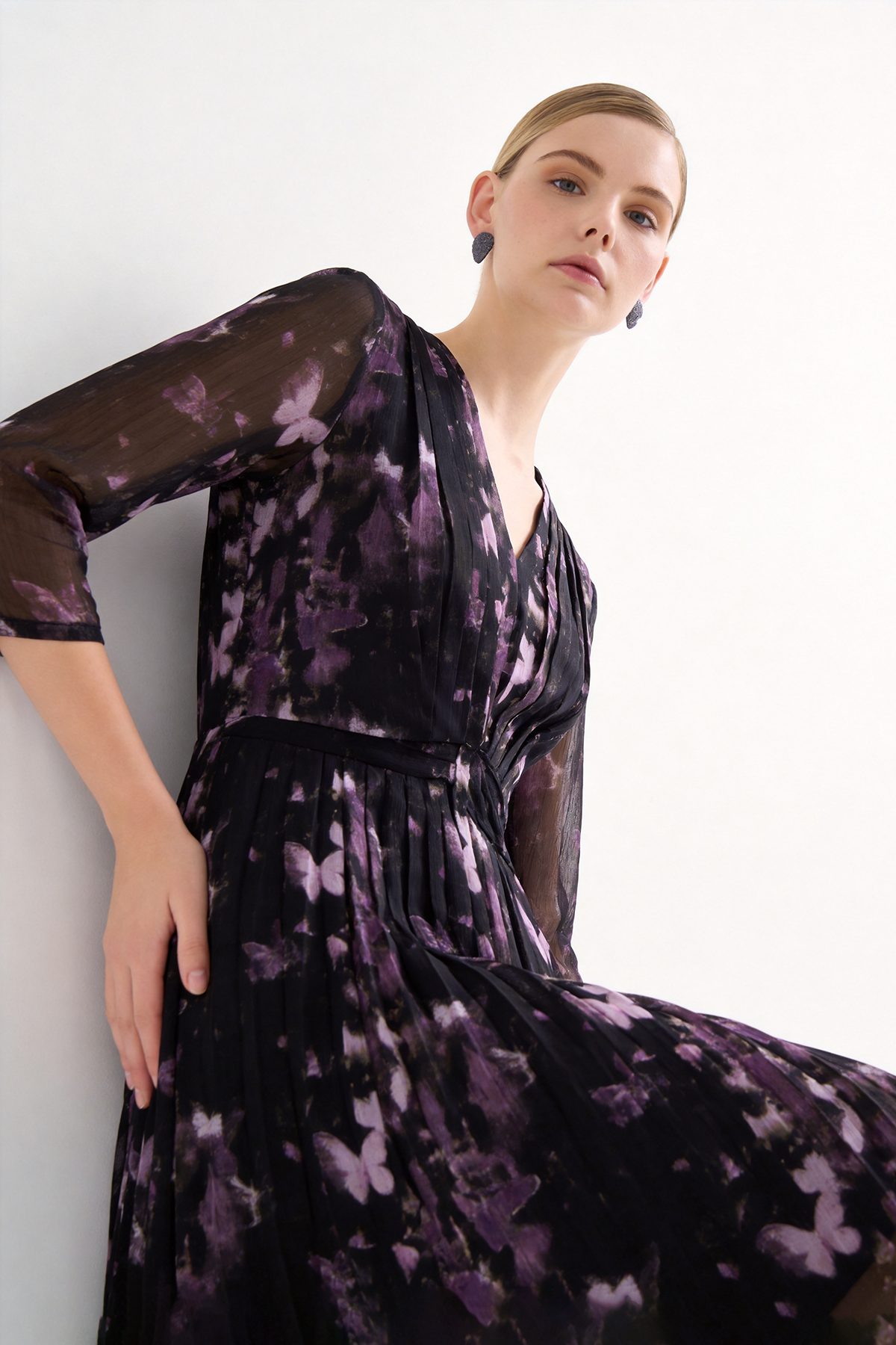 Purple Silk Floral Print Knee-Length Mesh Dress
