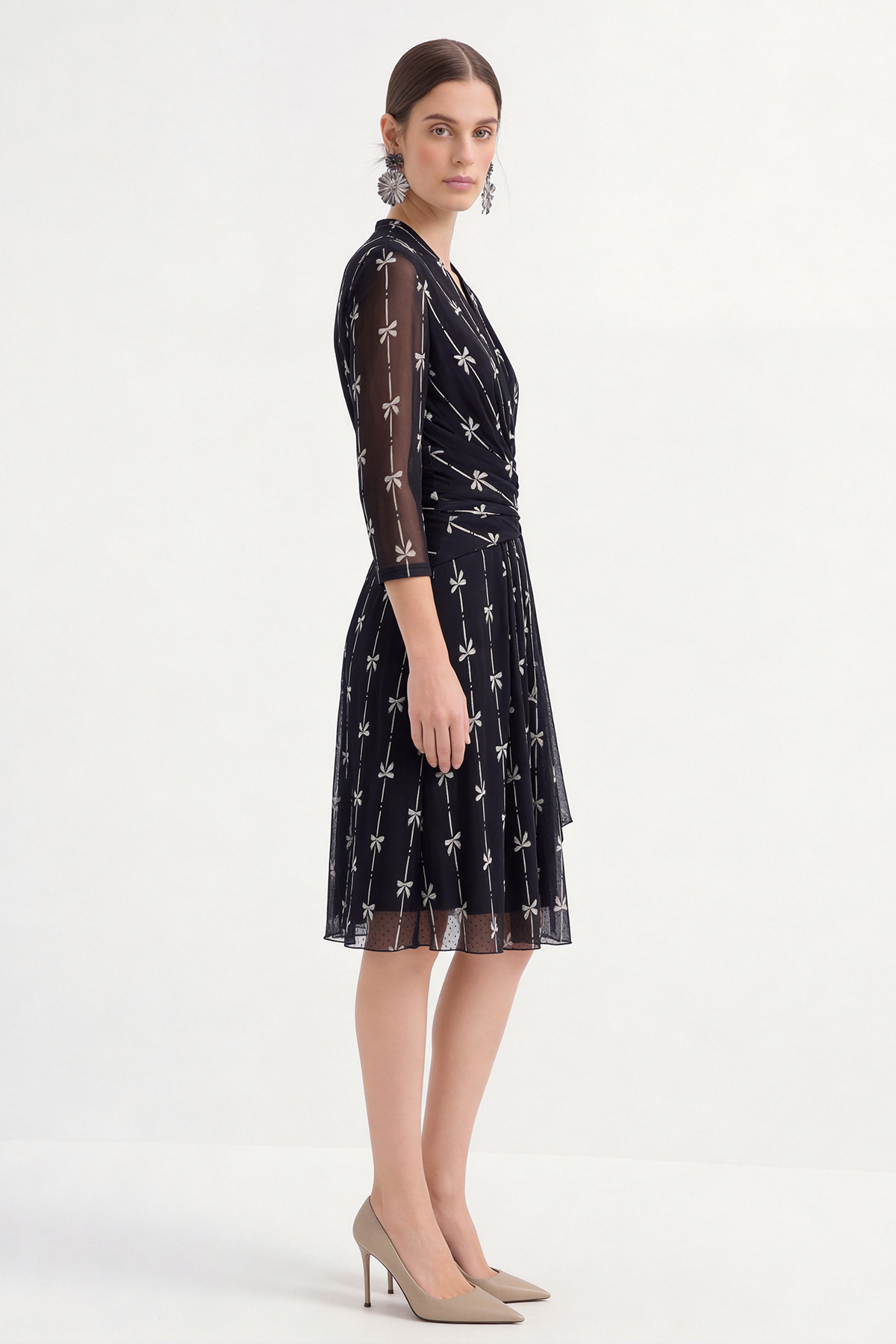 Fluid Silhouette 100% Mulberry Silk Printed Bow Midi Dress
