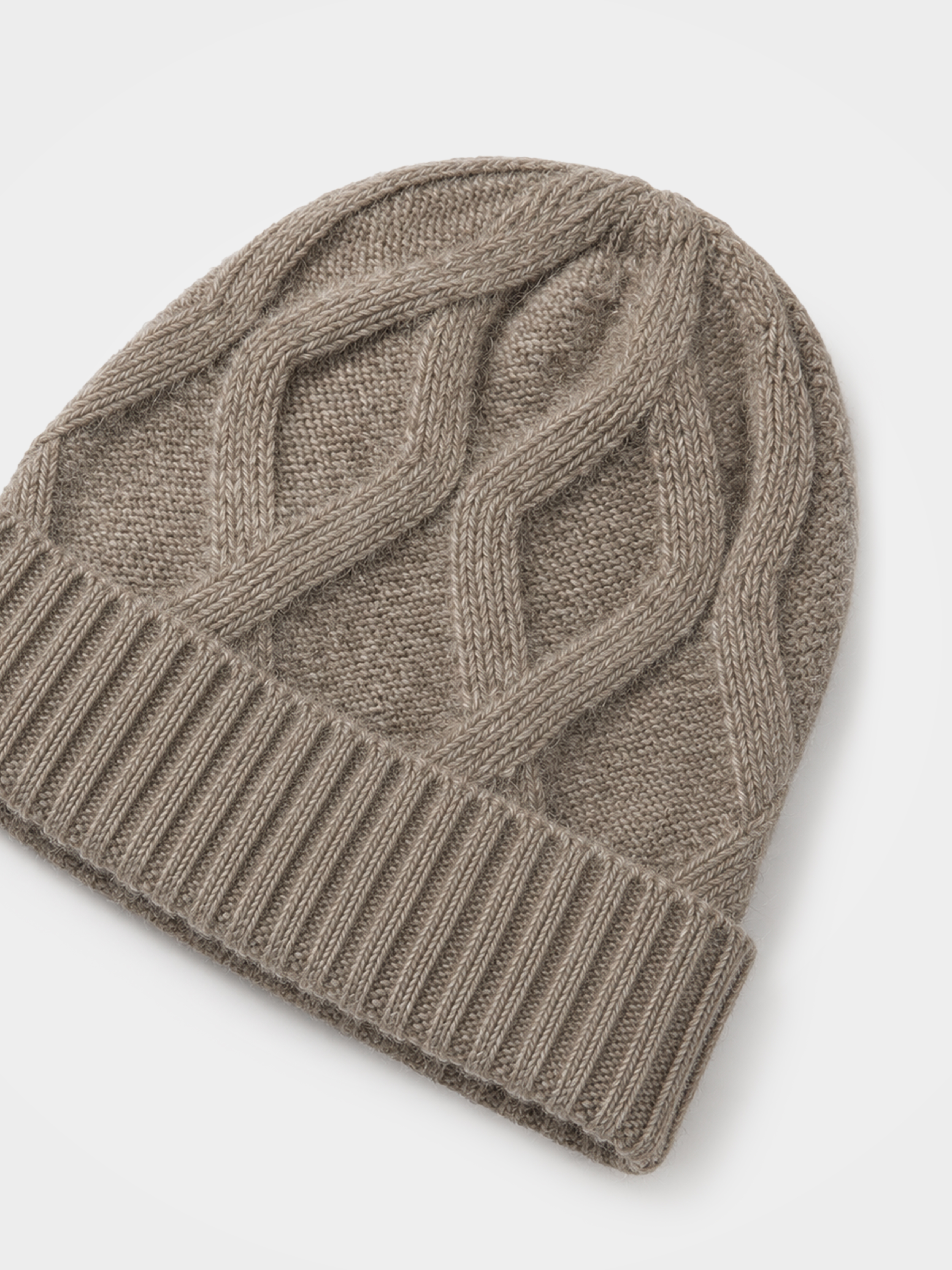 100% Cashmere Diamond Cable Knit Beanie