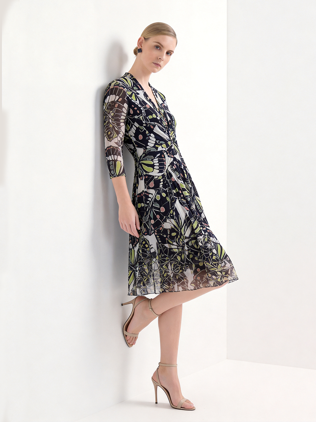 Lightweight 100% Mulberry Silk Printed Knee-Length Dress