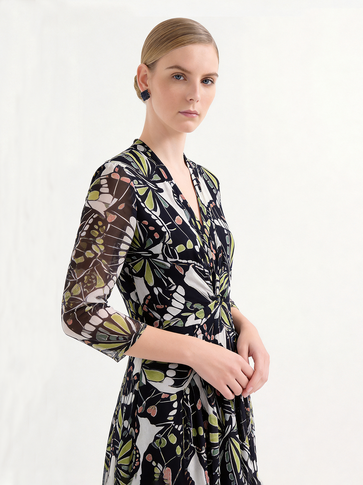 Lightweight 100% Mulberry Silk Printed Knee-Length Dress