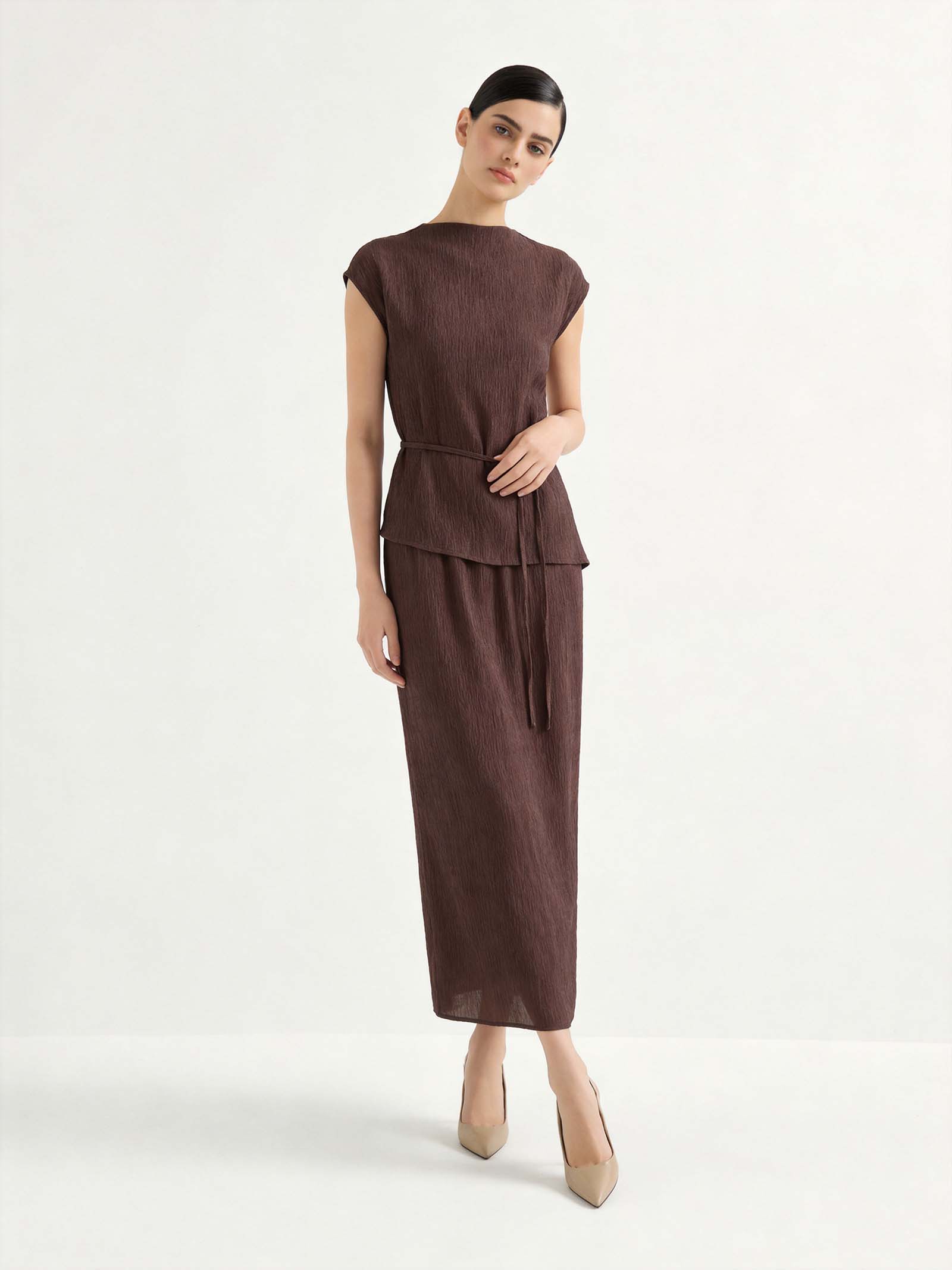Brown Crinkled Sleveless Top & Skirt Set