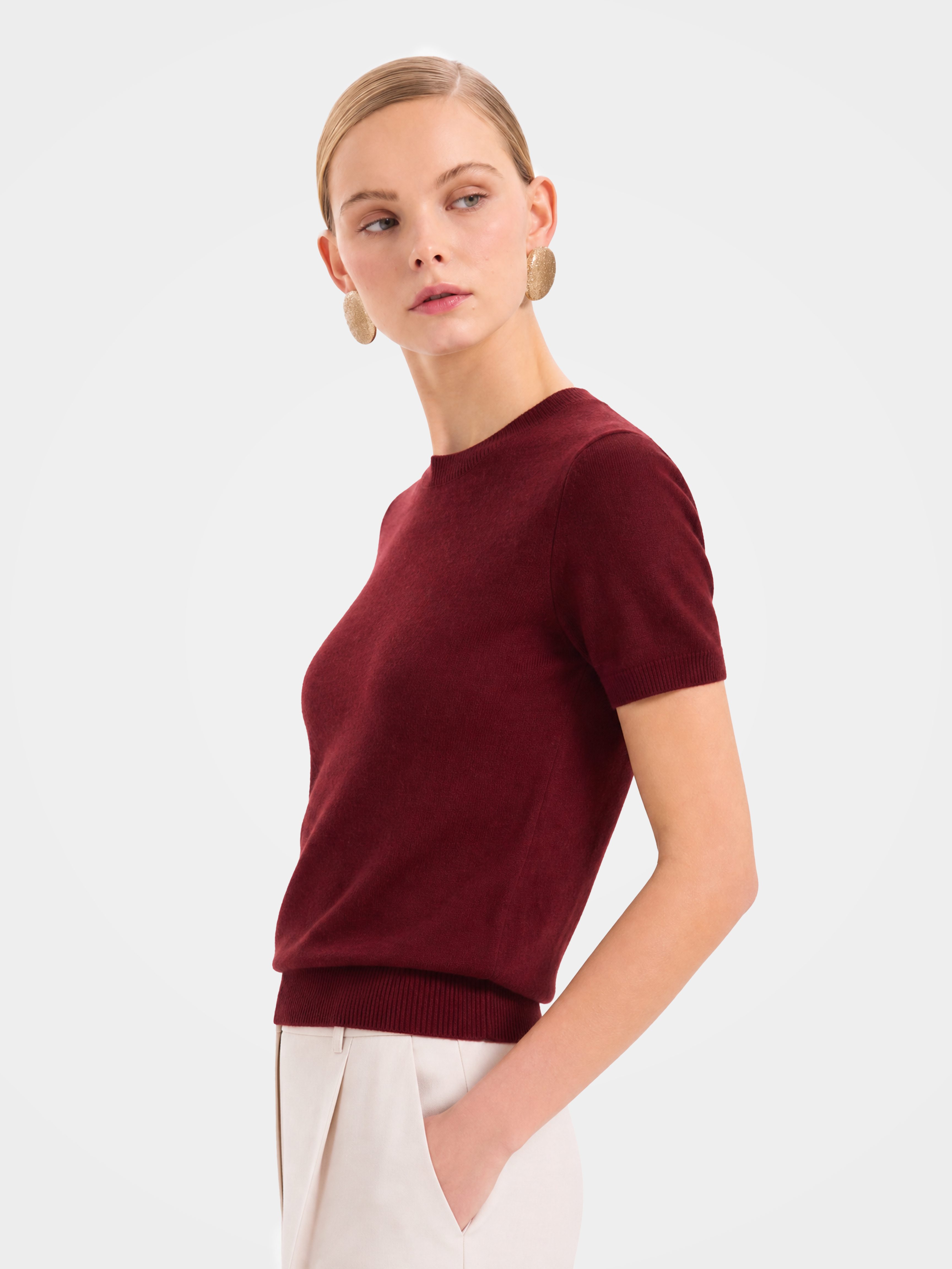 Superfine Grade-A 100% Cashmere Lightweight Breathable Knit Top