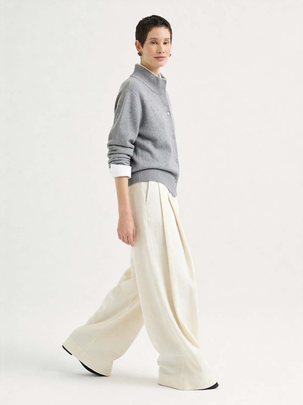 Pre-Order | 100% Cashmere Mock Neck Button-Front Relaxed Cardigan (10-14 Business Days)