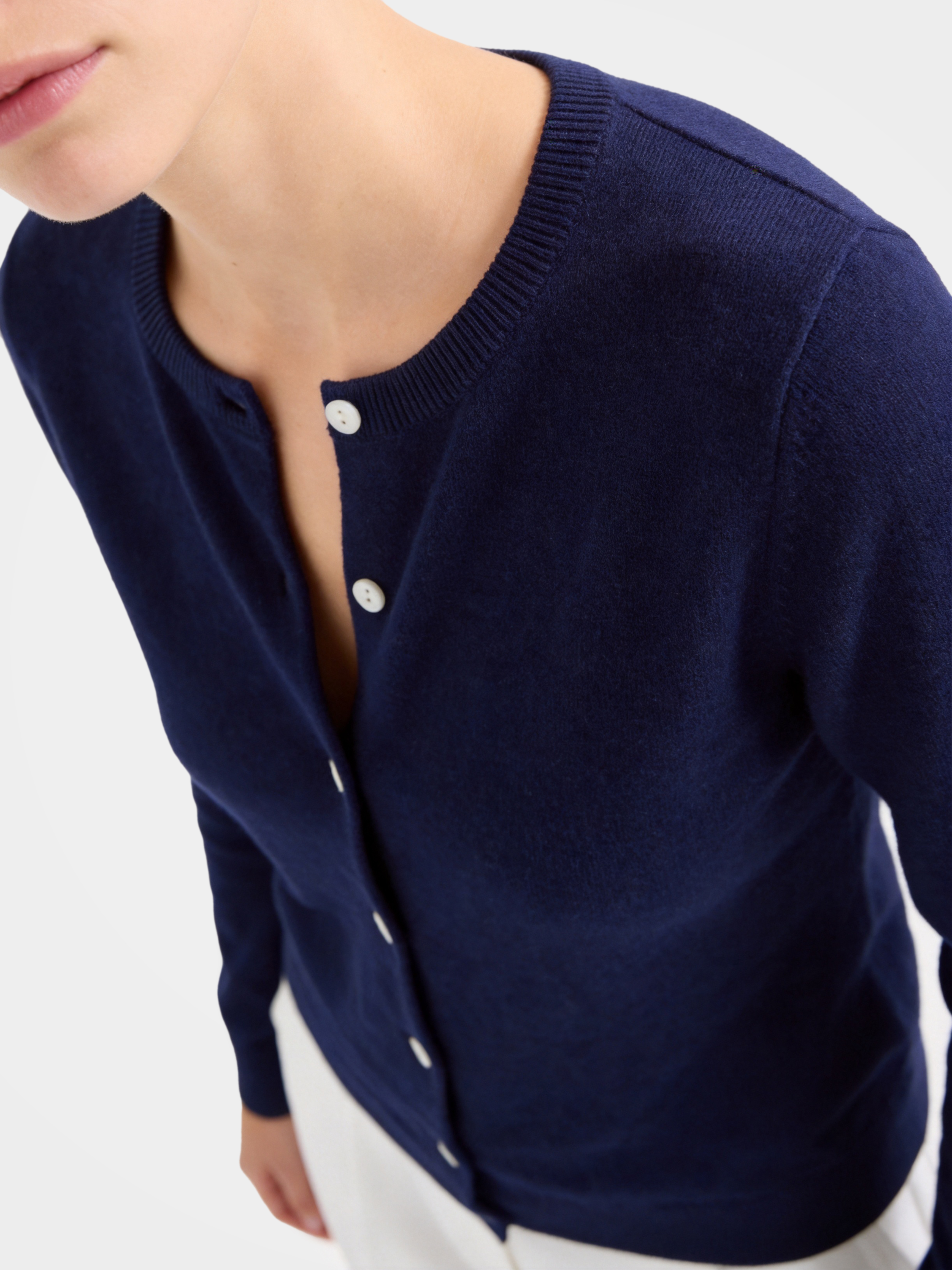 100% Cashmere Crew Neck Cardigan
