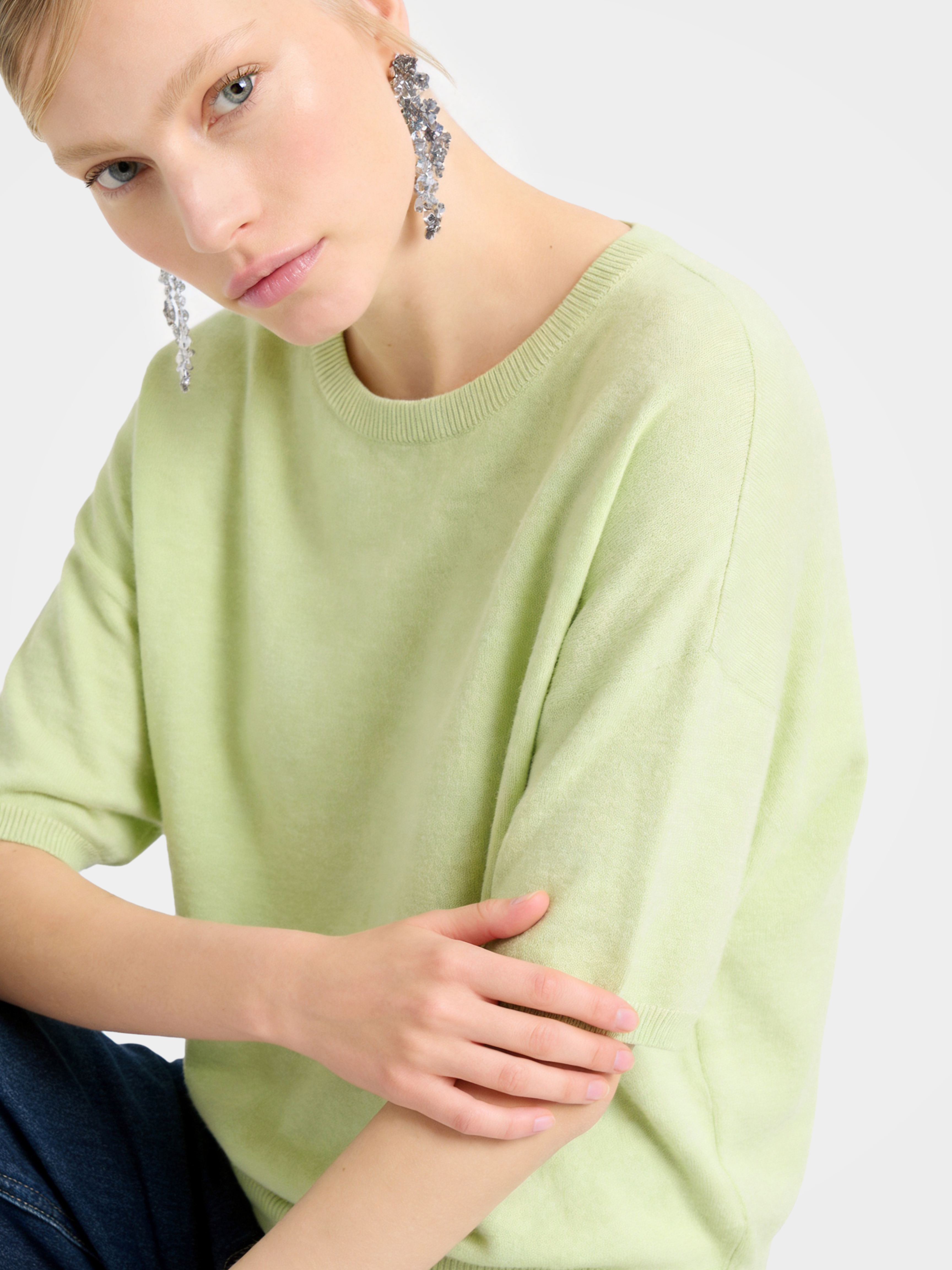 Breathable Cashmere Mid-Length Sleeve Knit Top