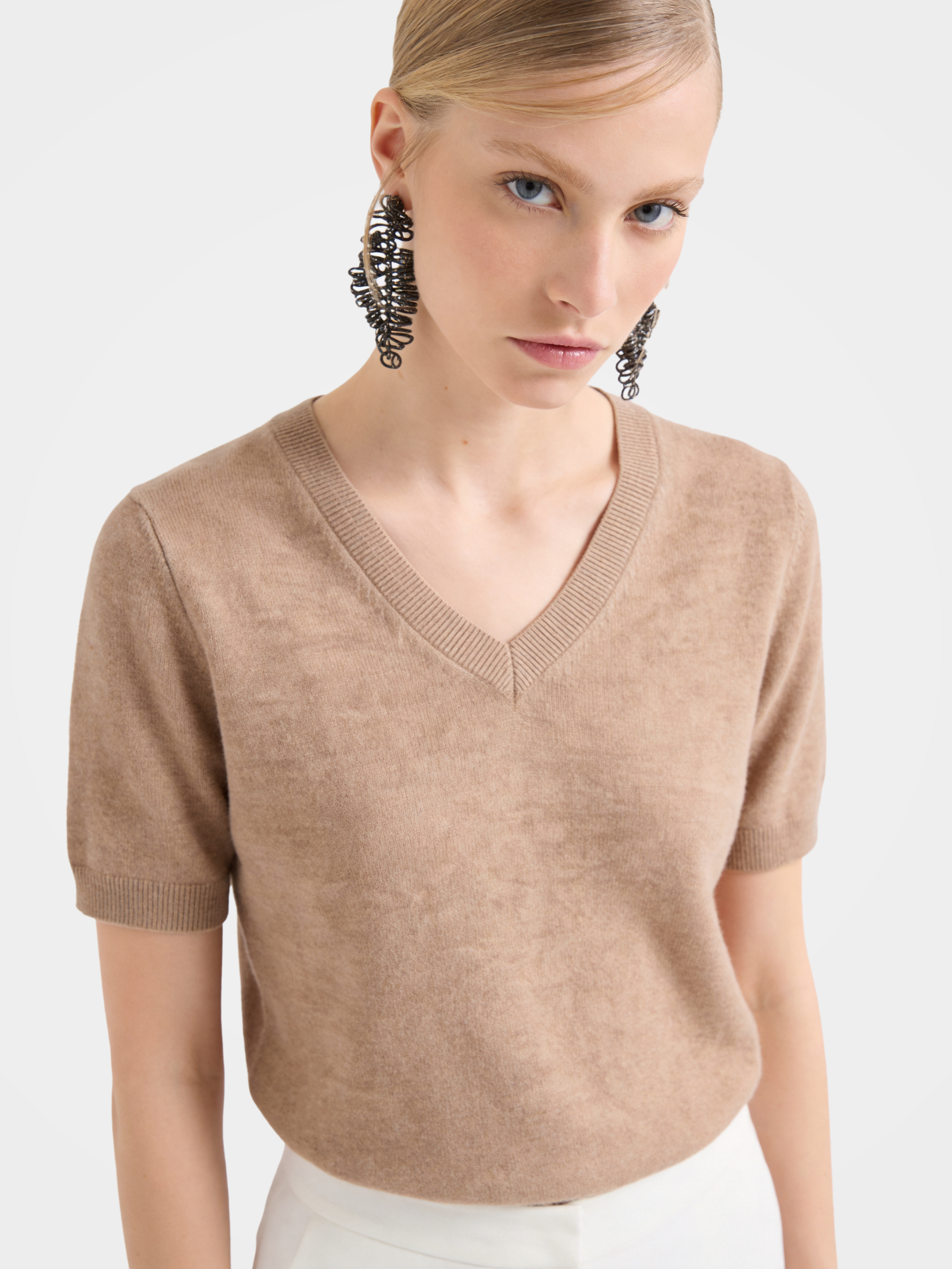 Lightweight Cashmere V Neck Short Sleeve Sweater