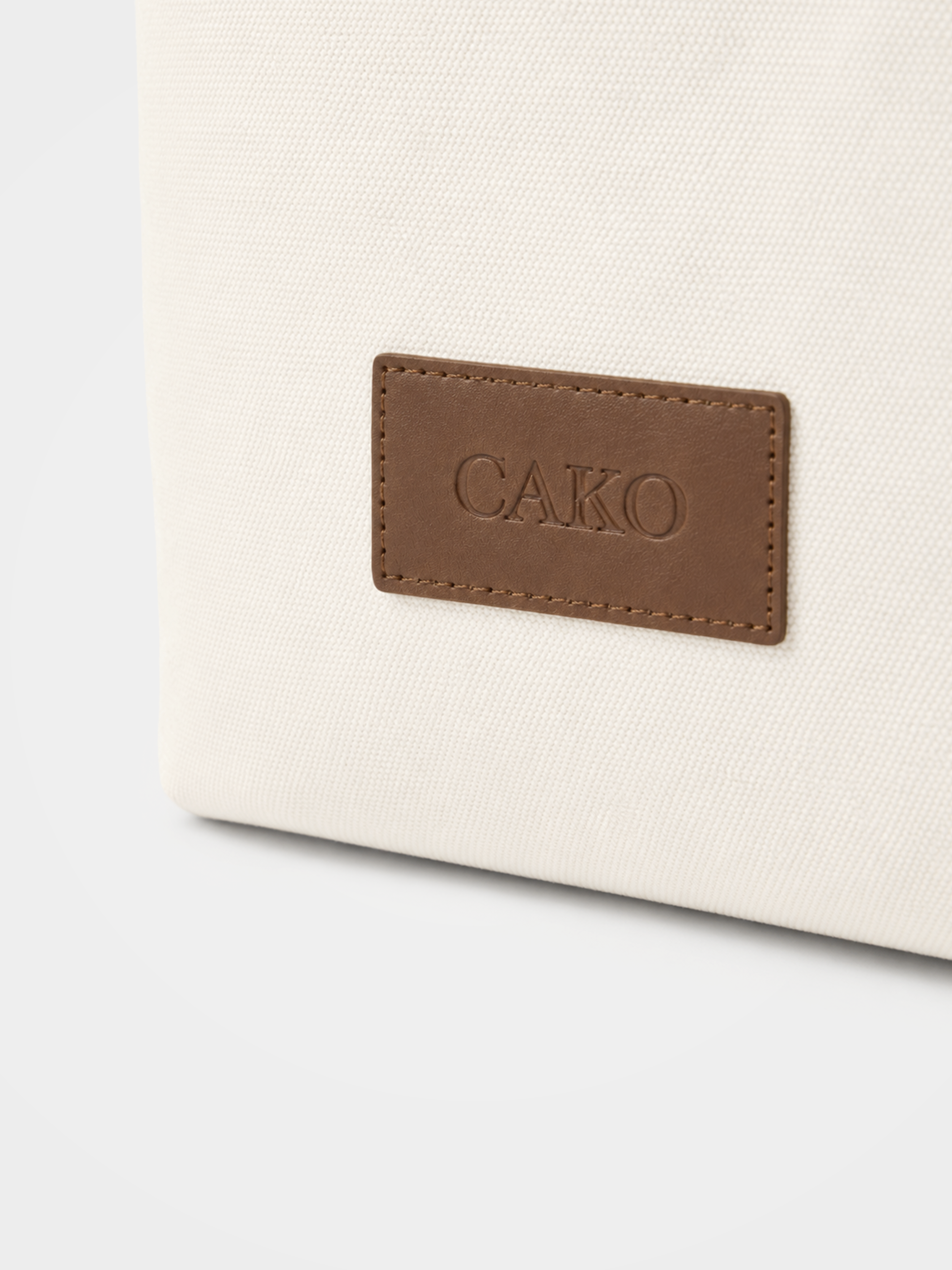 CAKO Canvas Bag with Leather Logo Patch