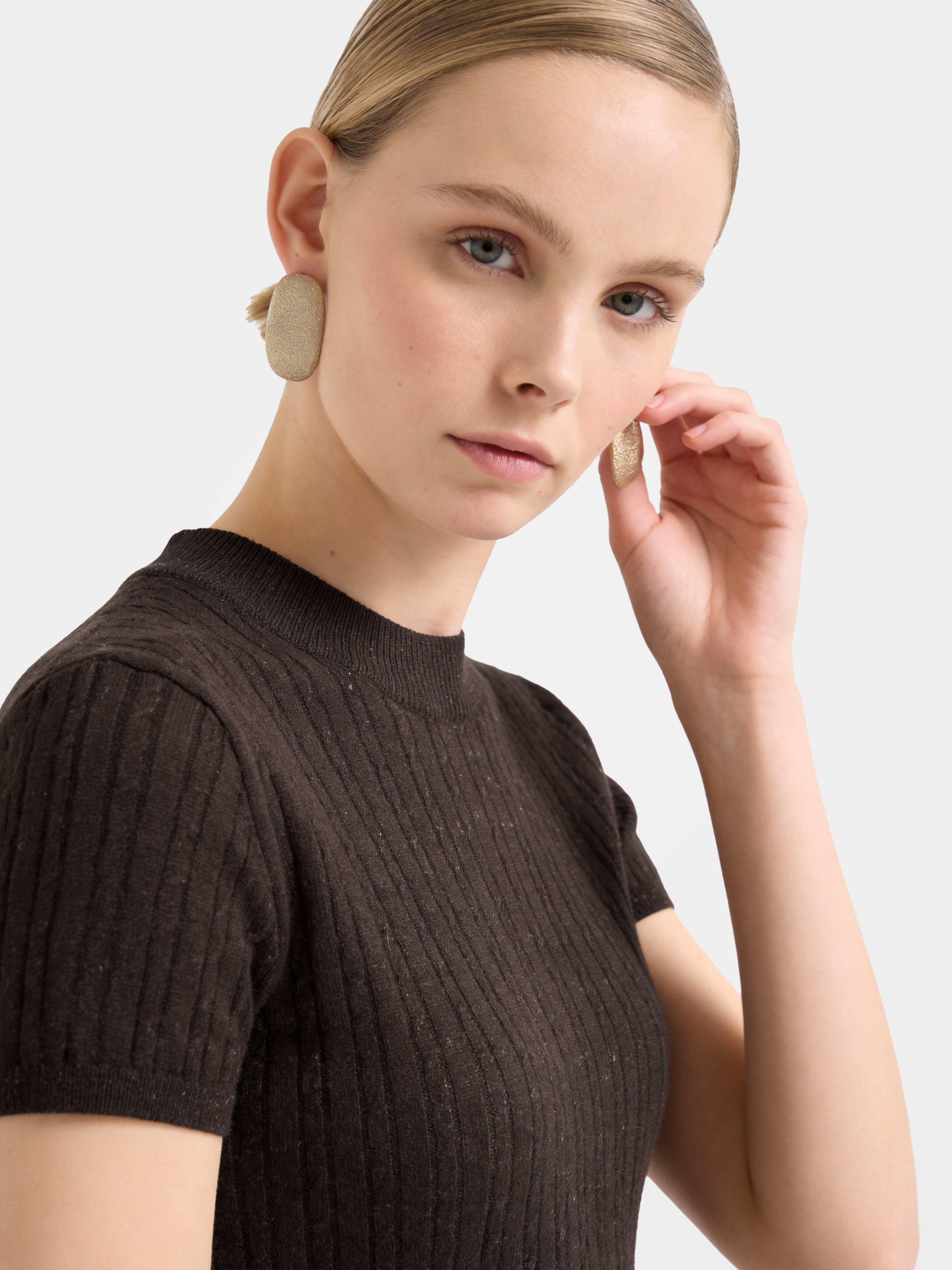 Wool Cashmere Blend Ribbed Metallic Knit Short Sleeve Top
