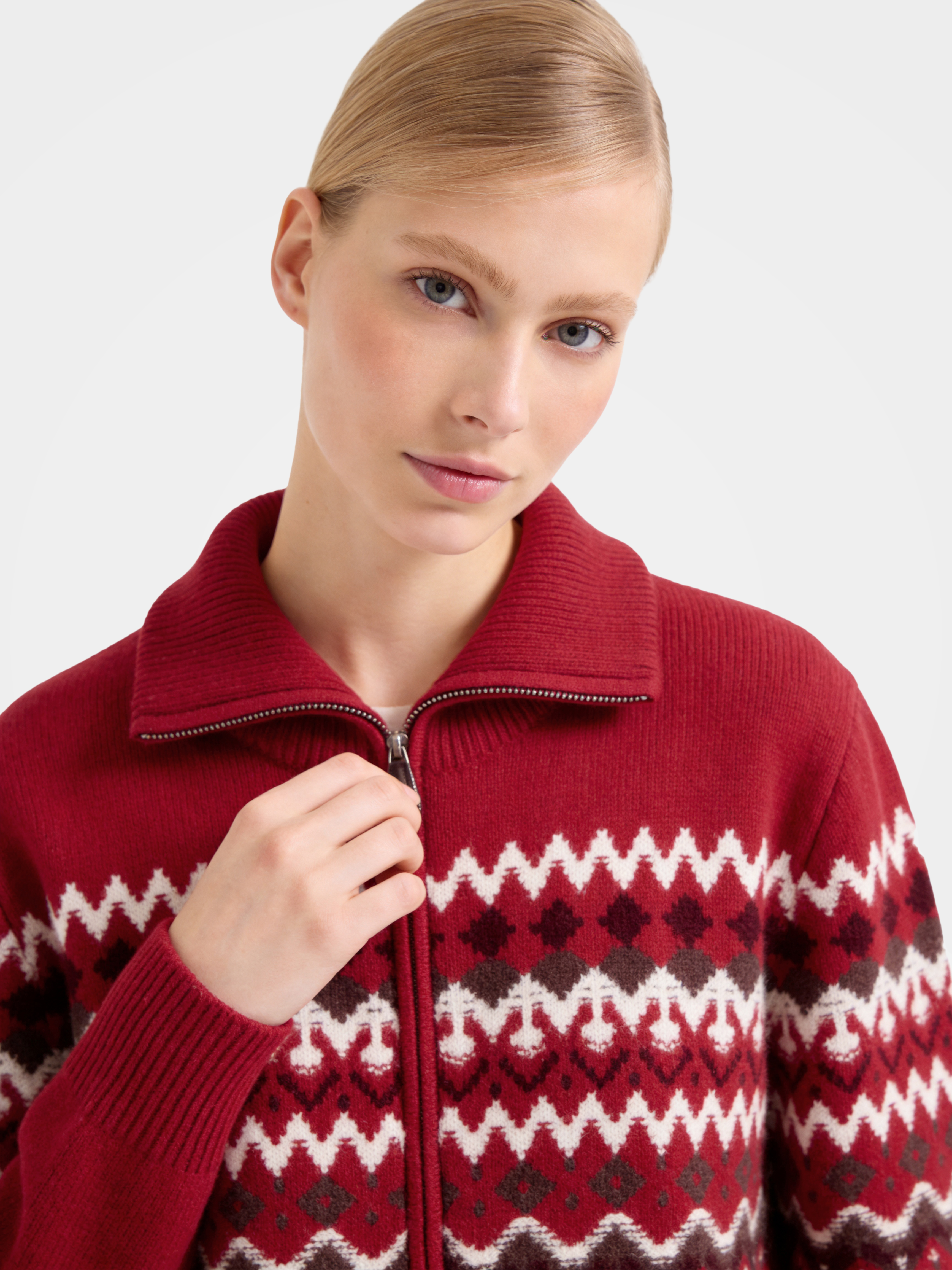 100% Cashmere Double-Sided Jacquard Zip Jacket