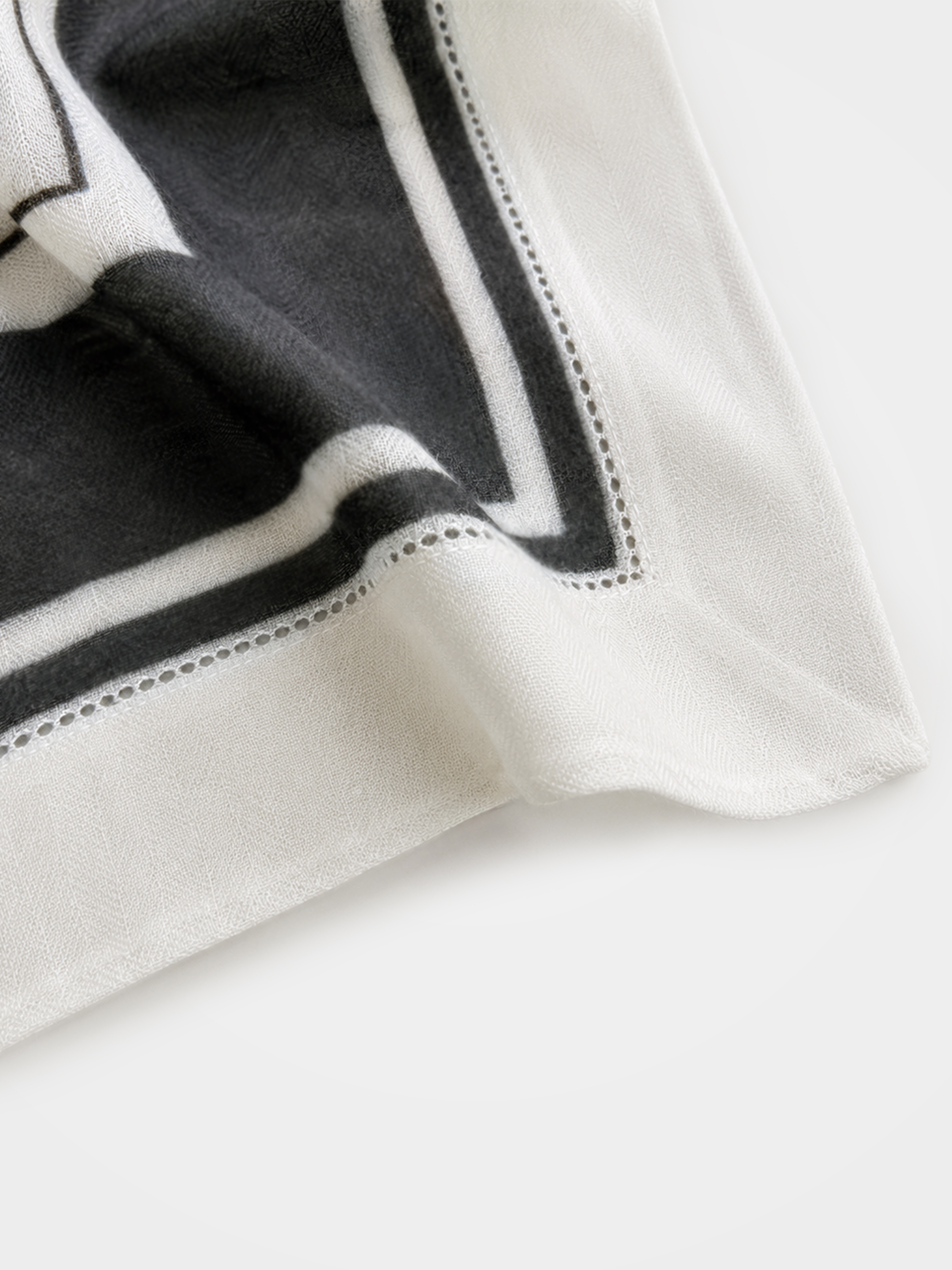 100% Cashmere Geometry Square Scarf Lightweight Luxury Wrap