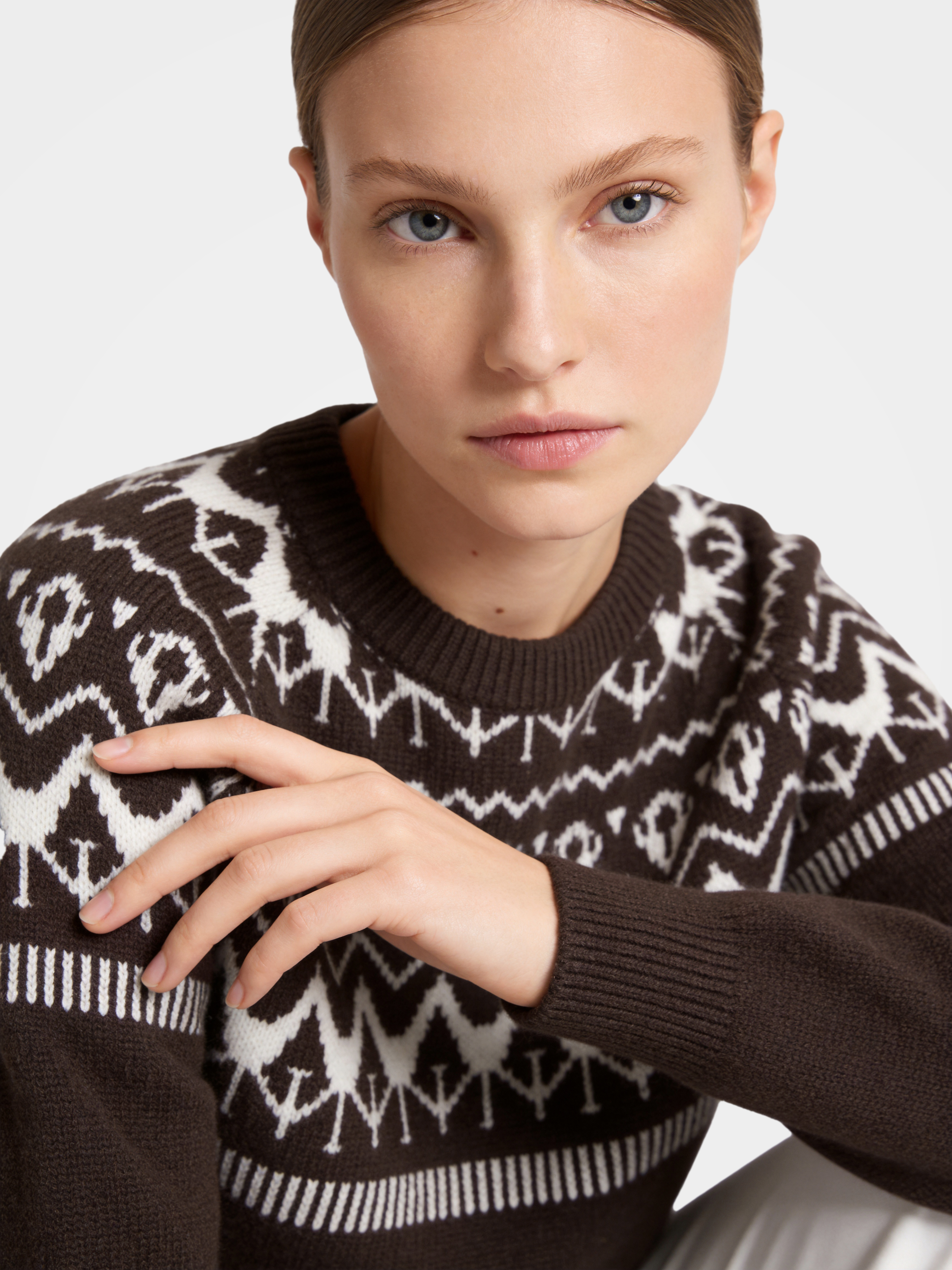 Pre-Order | 100% Cashmere Crew Neck Sweater Soft Geometry Knit Pullover (10-14 Business Days)