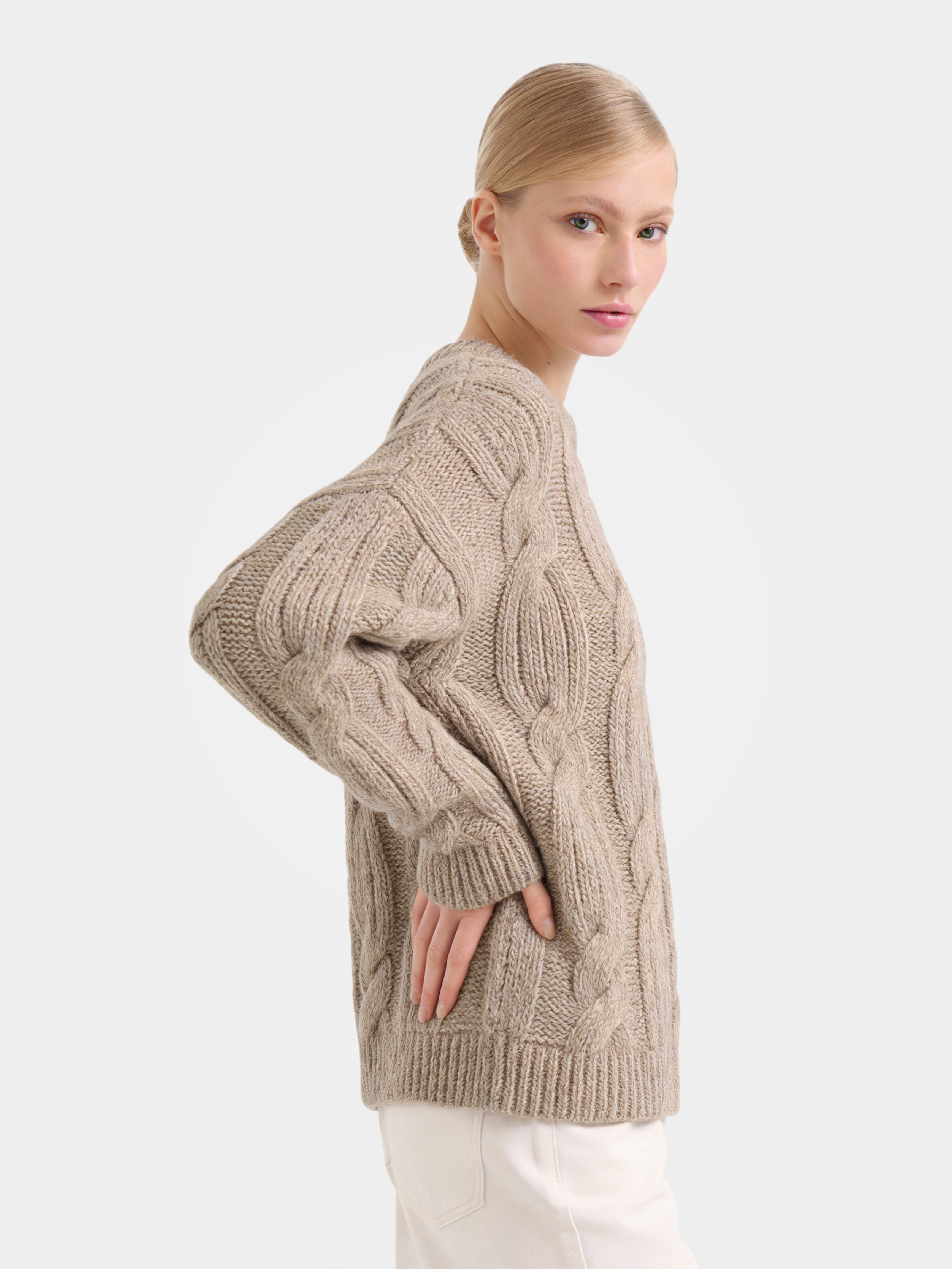 100% Cashmere Cable Knit Crew Neck Sweater 